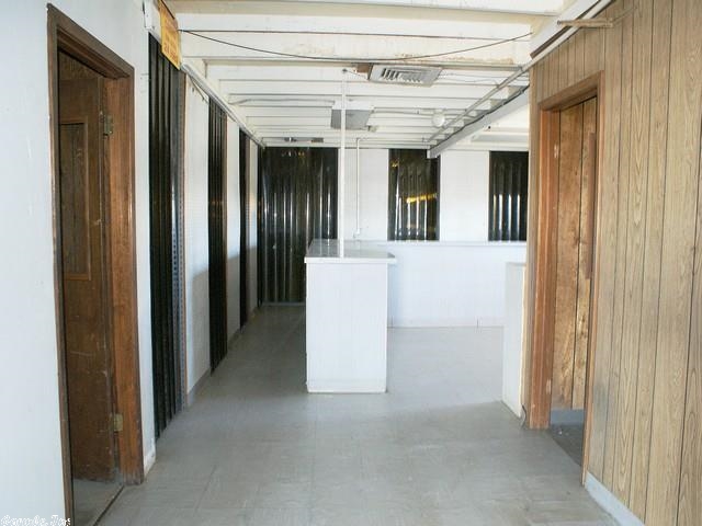 Searcy - Commercial Sale