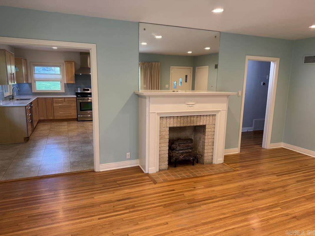 Suburban Heights - Residential