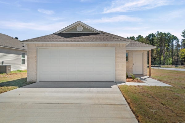 8105 CHESAPEAKE TRL, BAUXITE, AR 72011 - Image a08c39fbf0a1dc4e79190801d5231423/1386403623