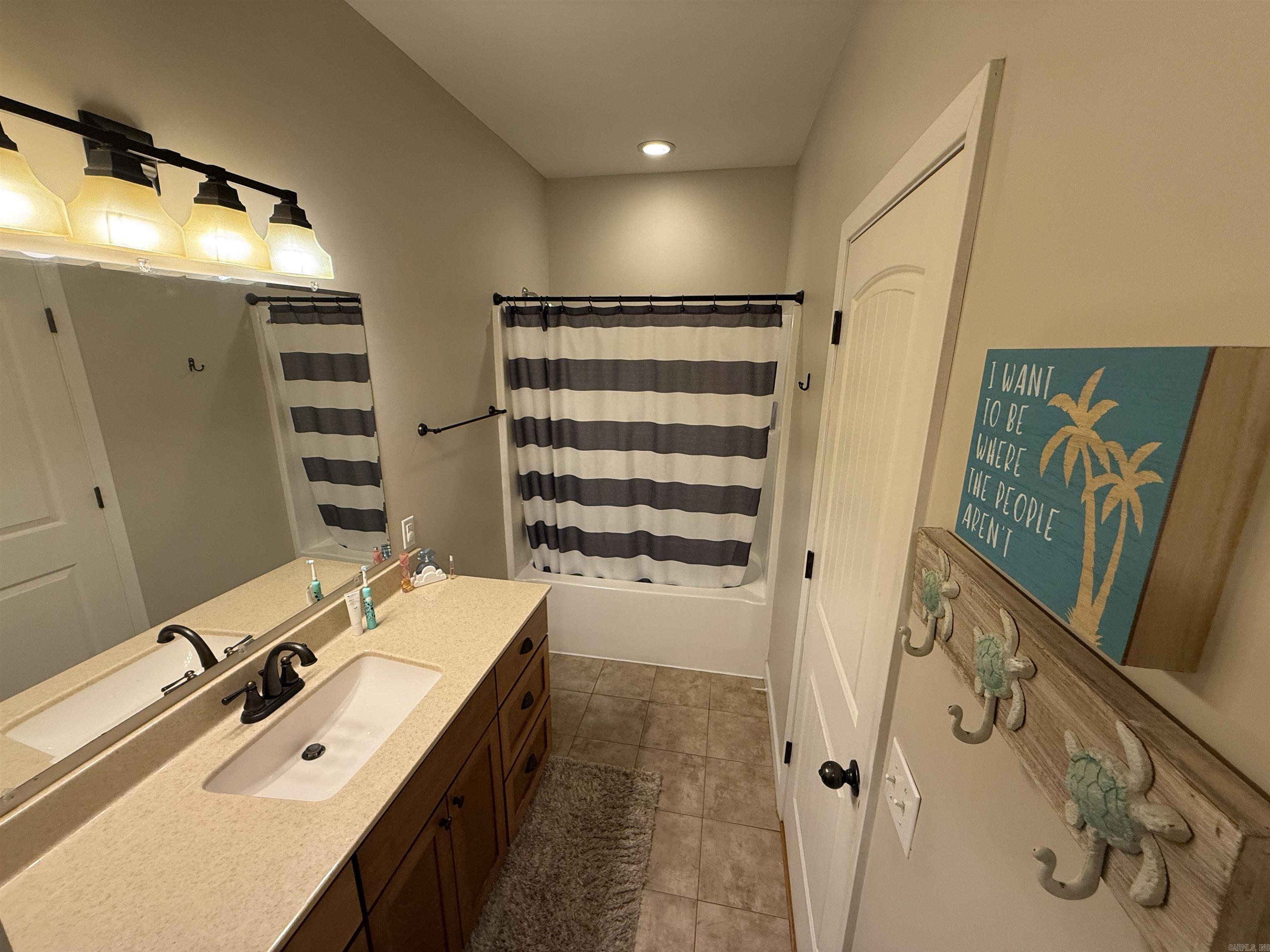 BRYANT'S LYNN DALE ESTS SUB - Residential