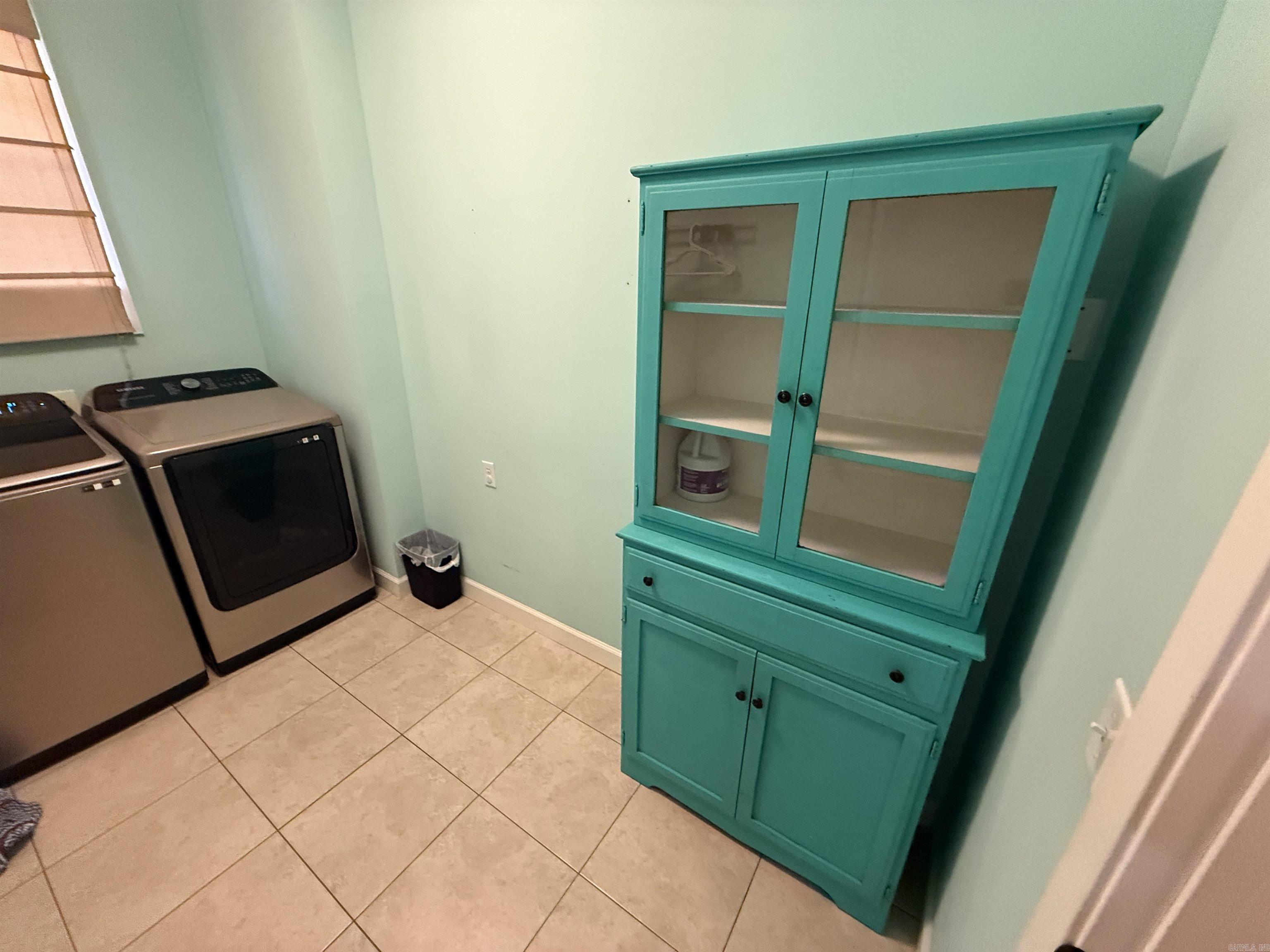 BRYANT'S LYNN DALE ESTS SUB - Residential