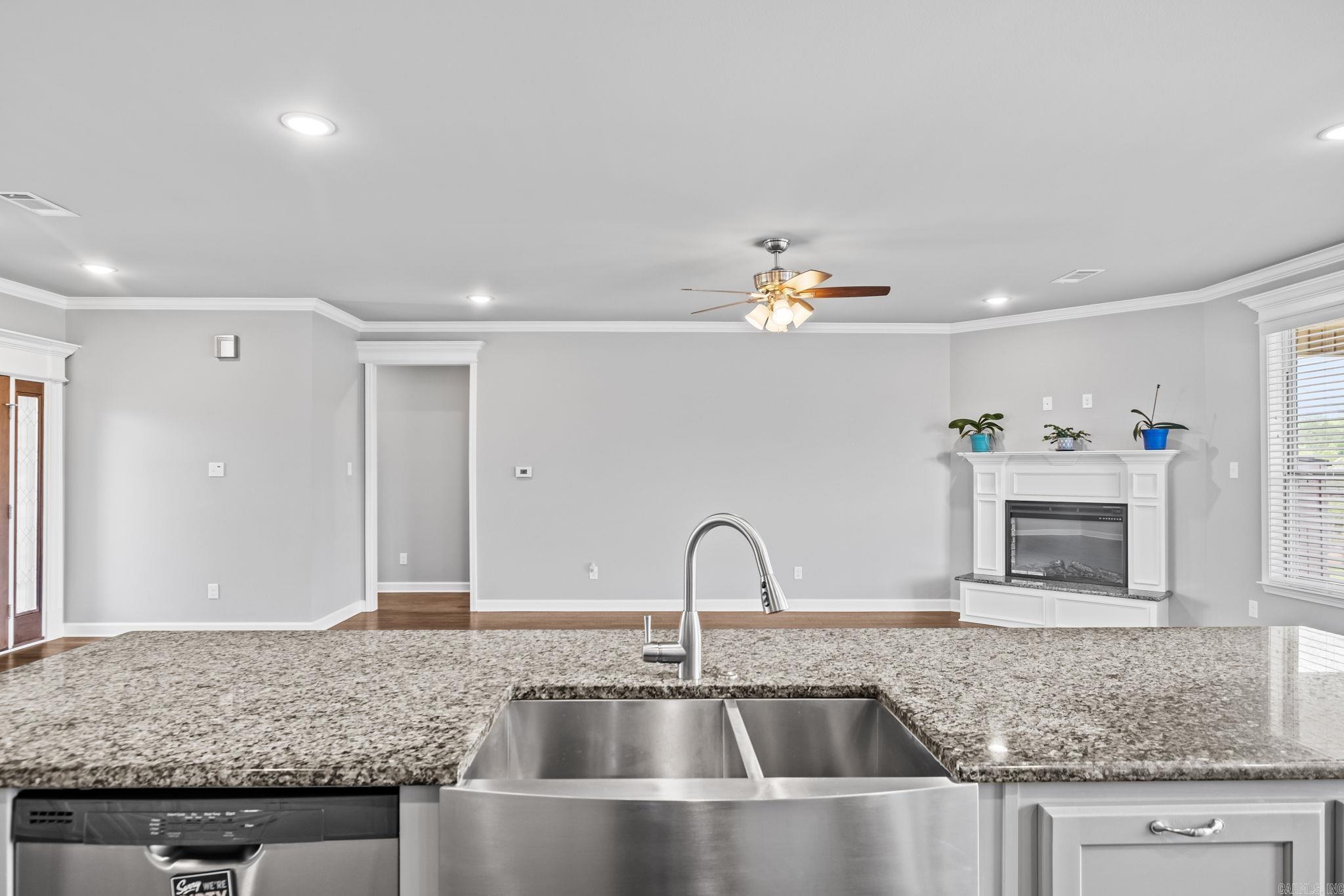 MOUNT TABOR ESTATES - Residential