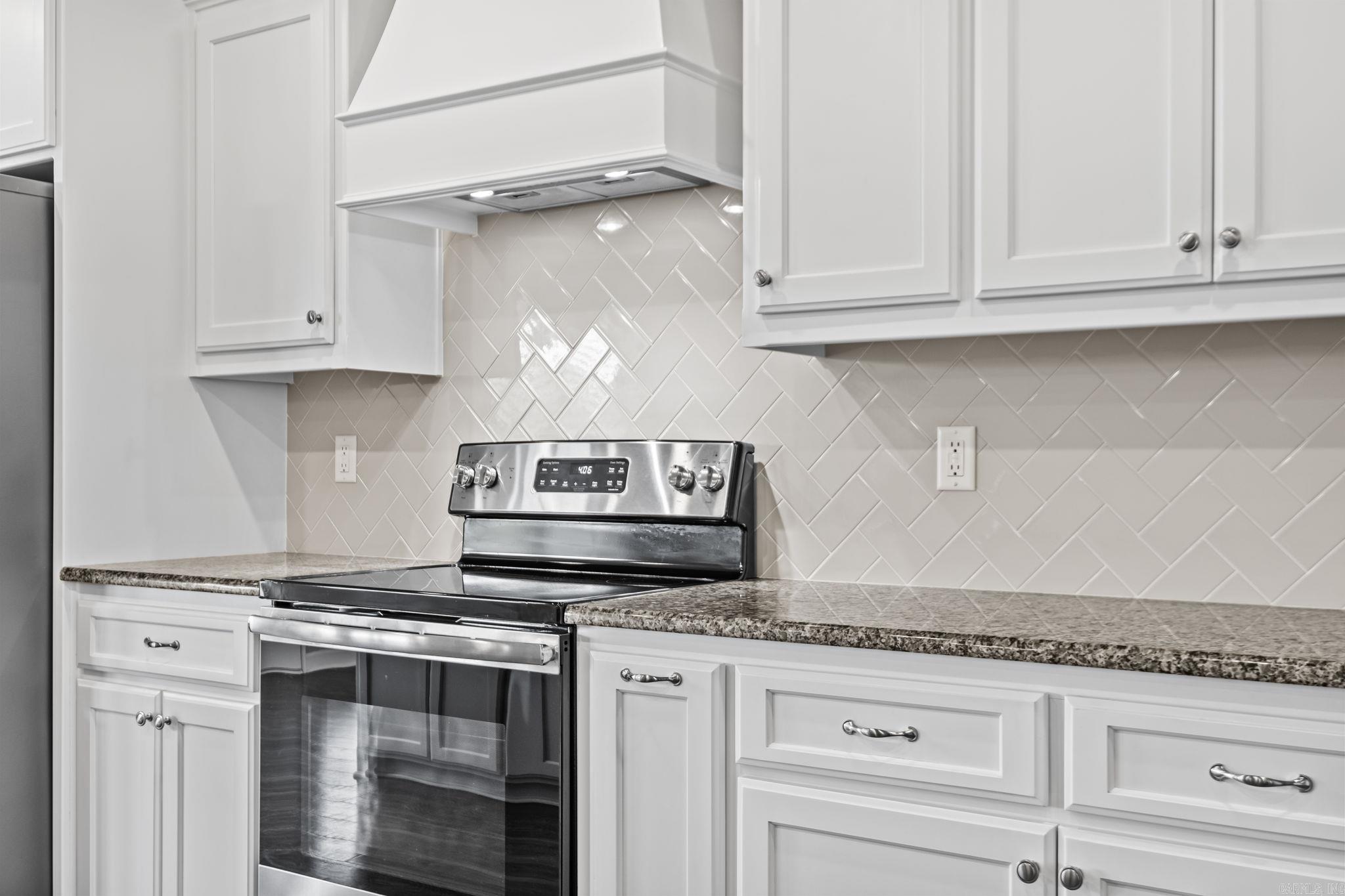 MOUNT TABOR ESTATES - Residential