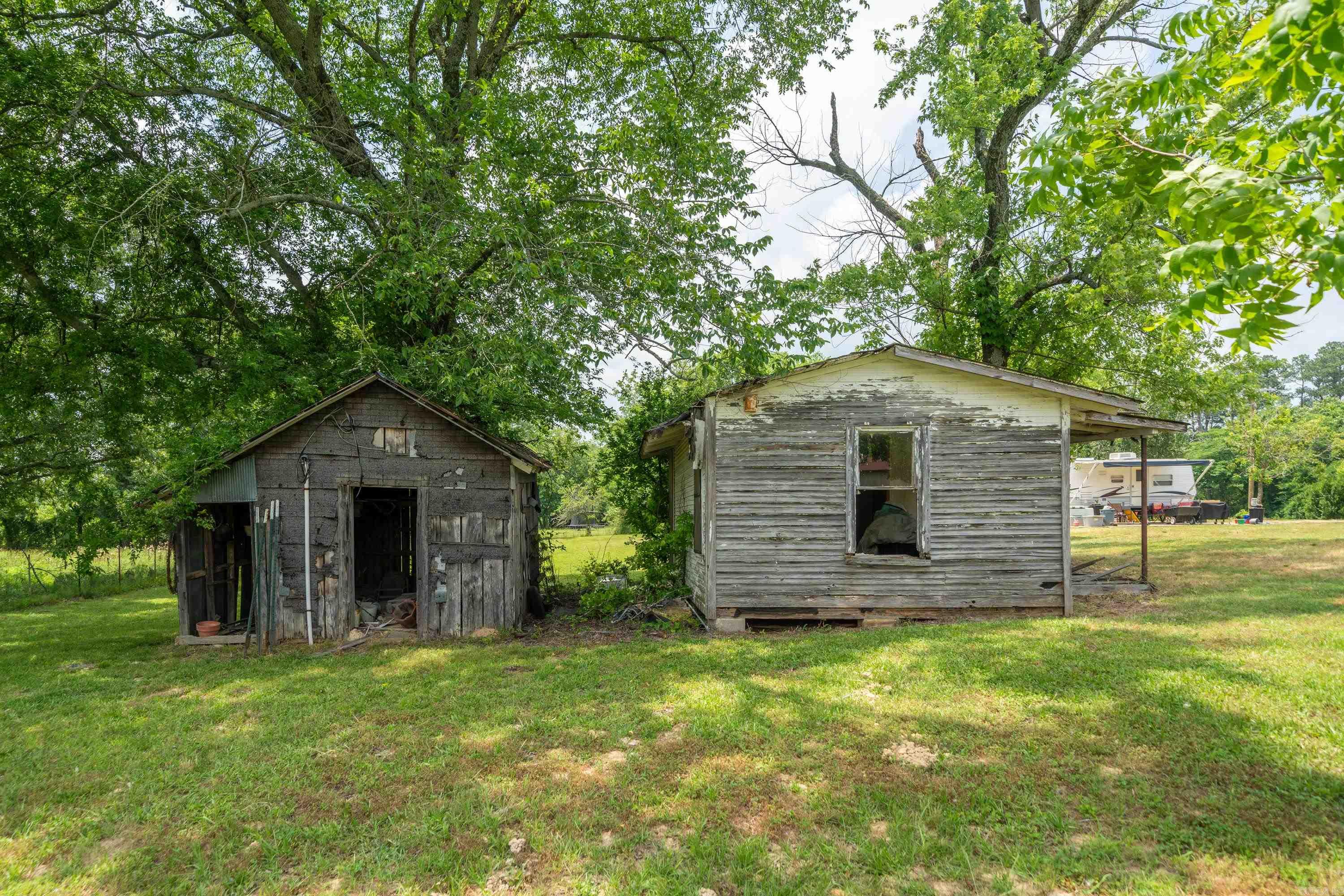 Metes & Bounds - Residential