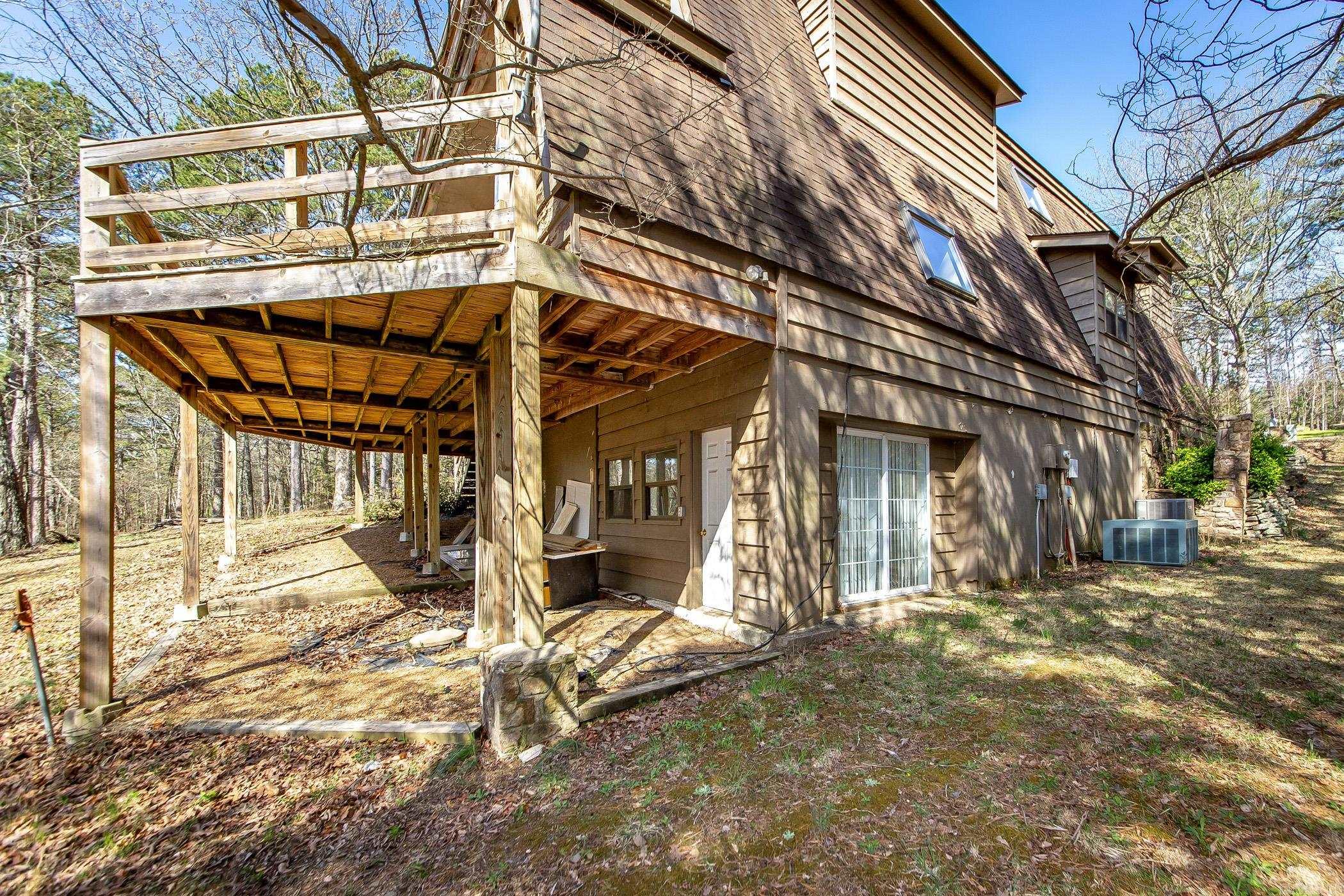 MOUNTAIN RANCH - Residential