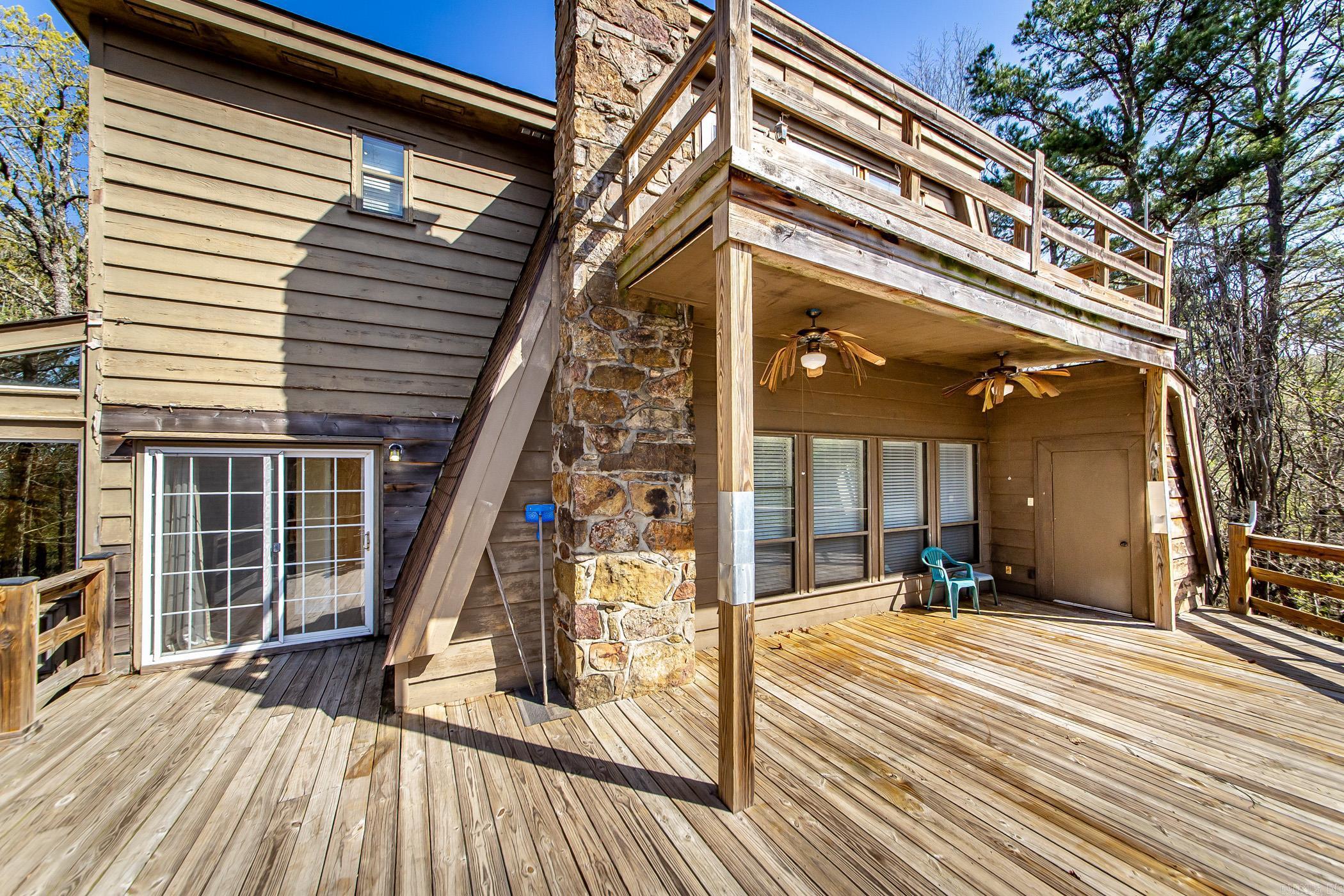 MOUNTAIN RANCH - Residential