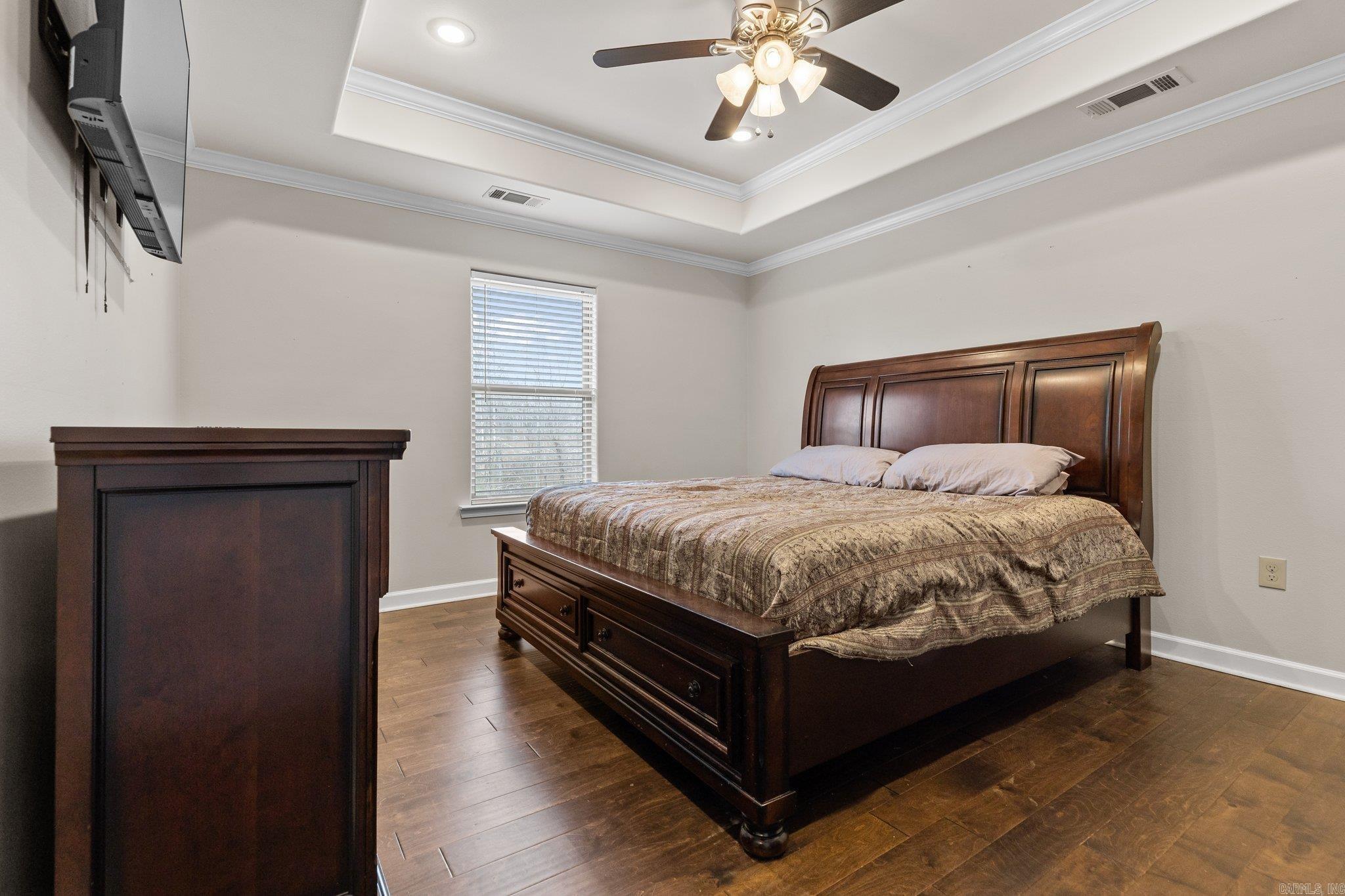 HIDDEN LAKE ESTATES - Residential