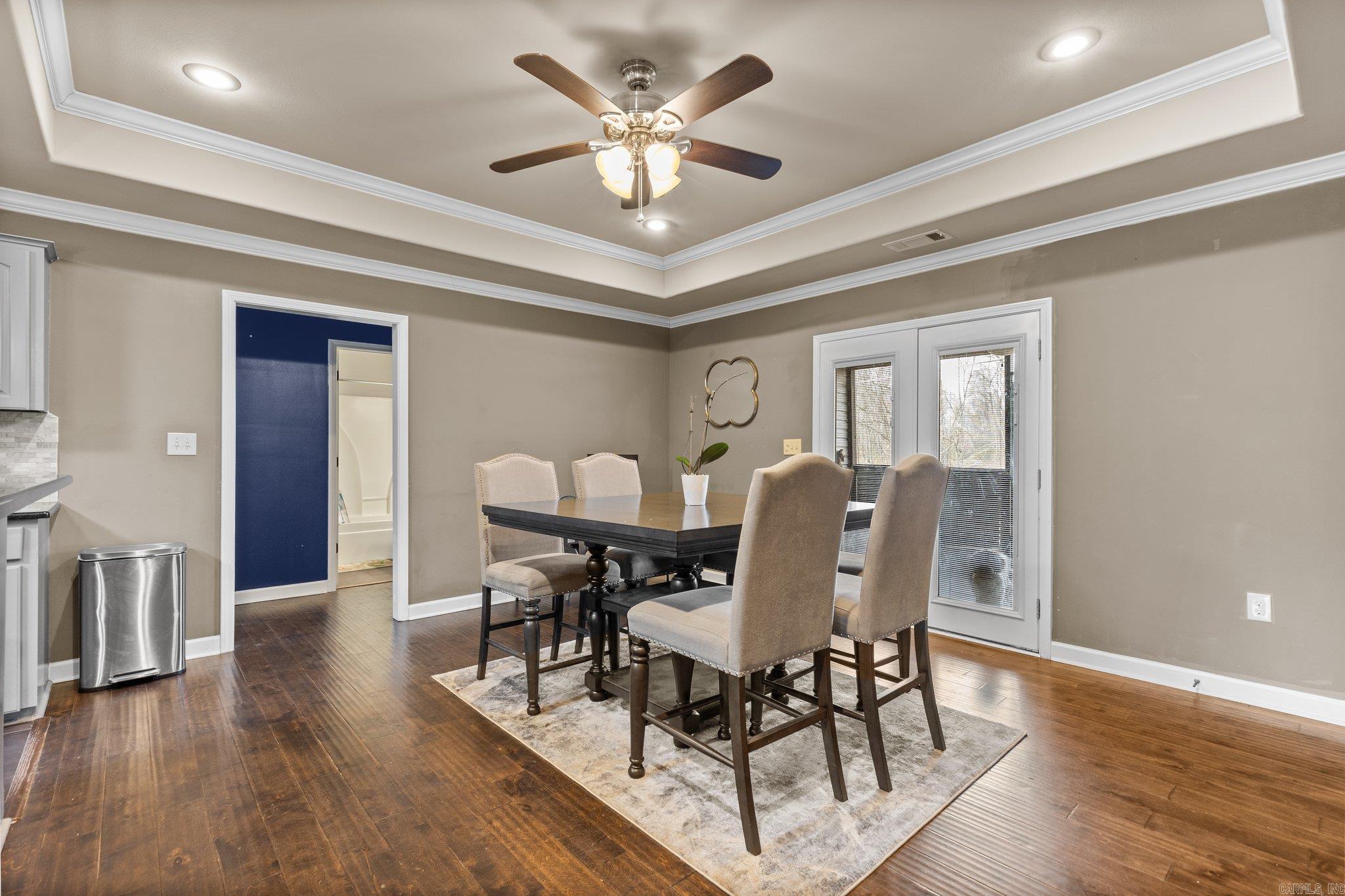 HIDDEN LAKE ESTATES - Residential