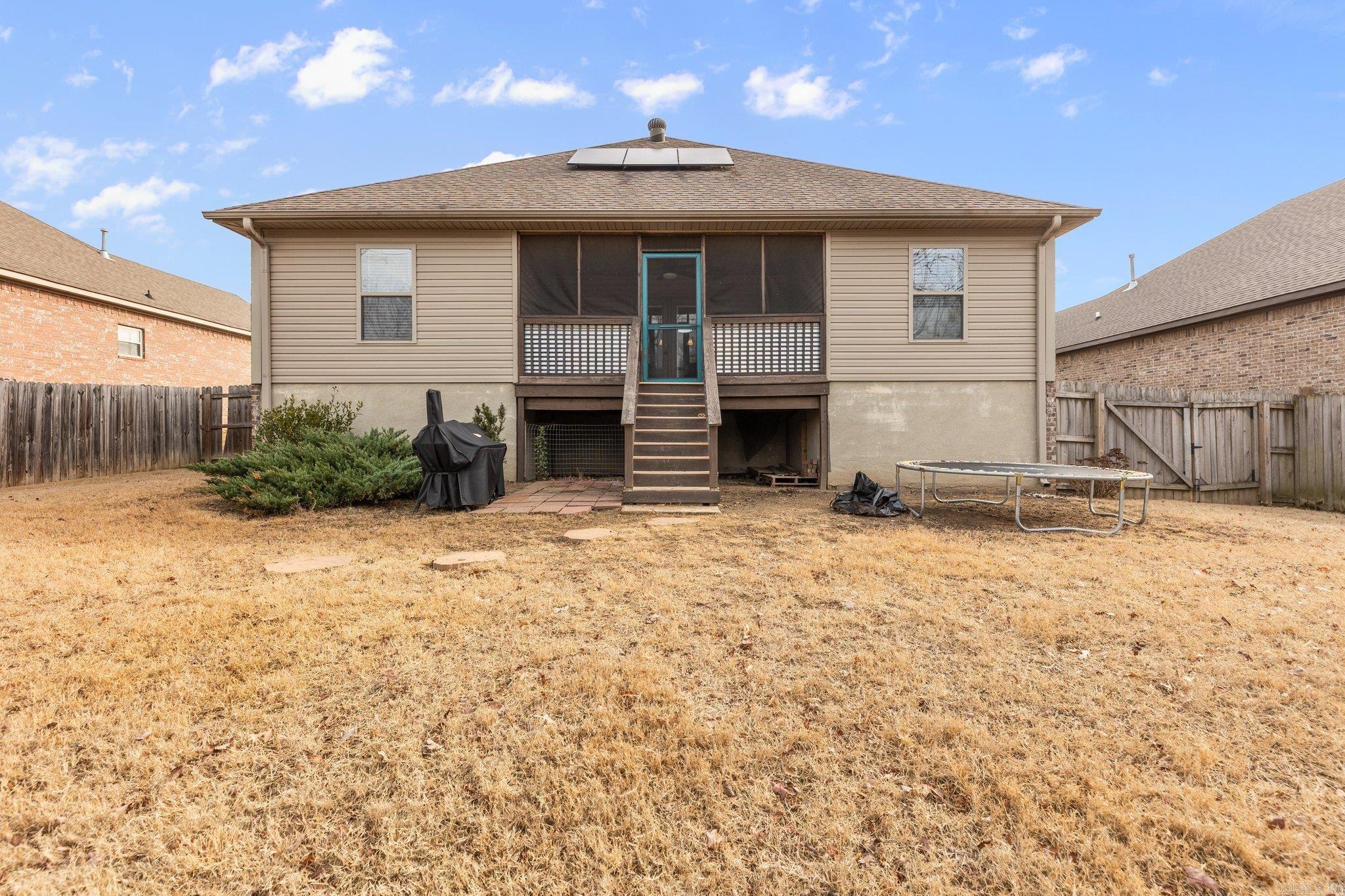 HIDDEN LAKE ESTATES - Residential