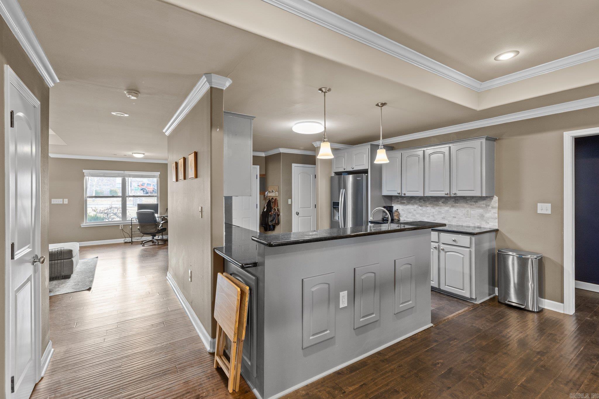 HIDDEN LAKE ESTATES - Residential