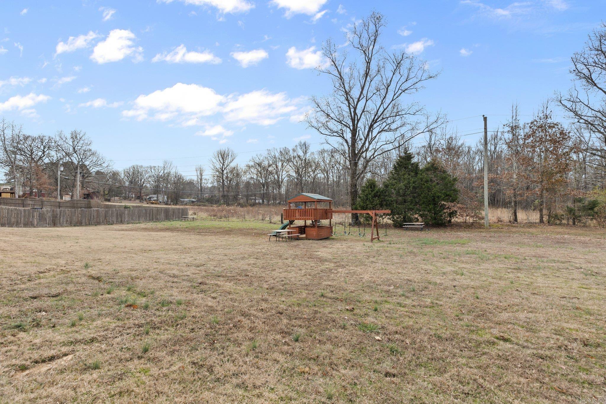 HIDDEN LAKE ESTATES - Residential