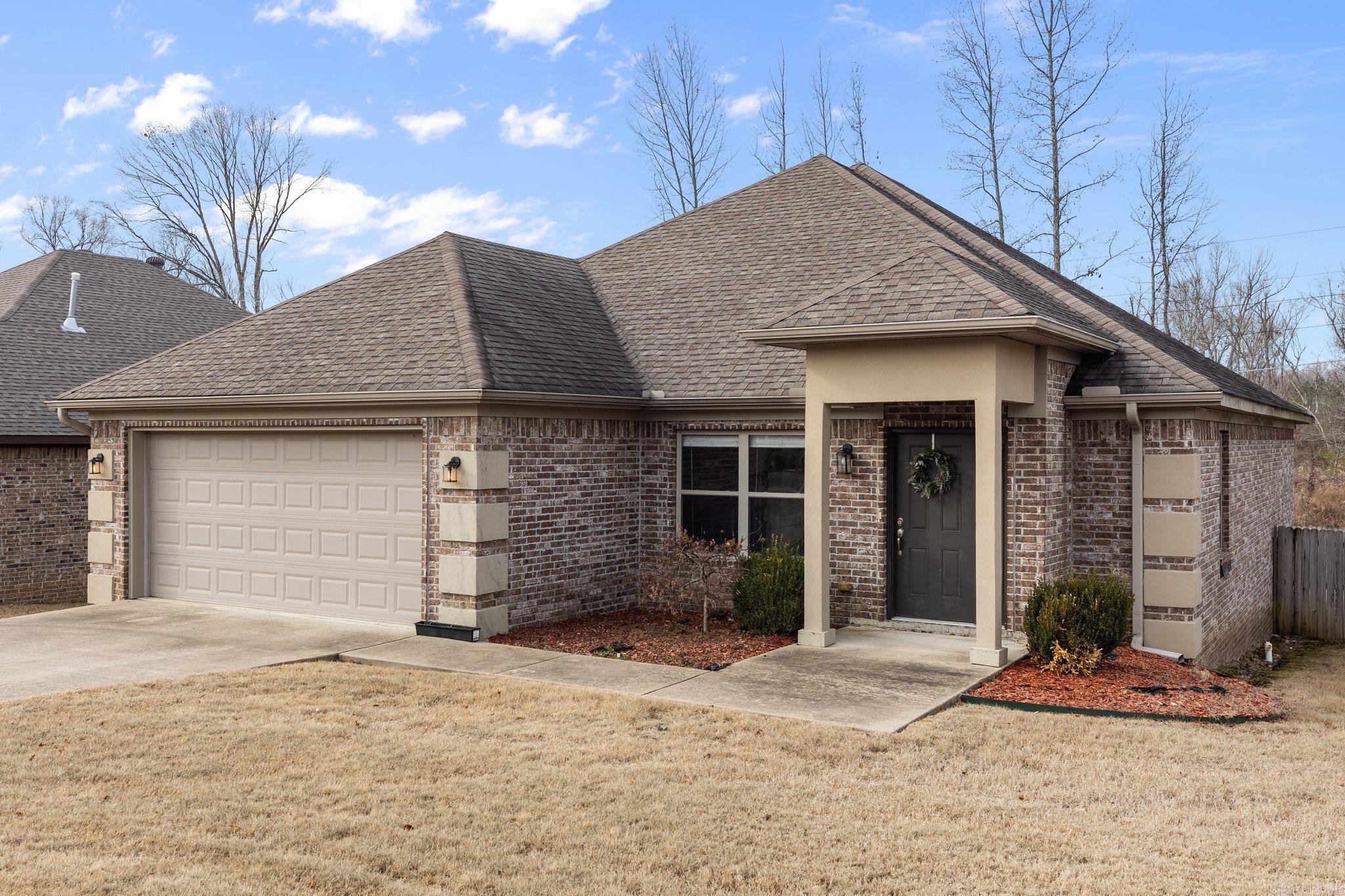 HIDDEN LAKE ESTATES - Residential