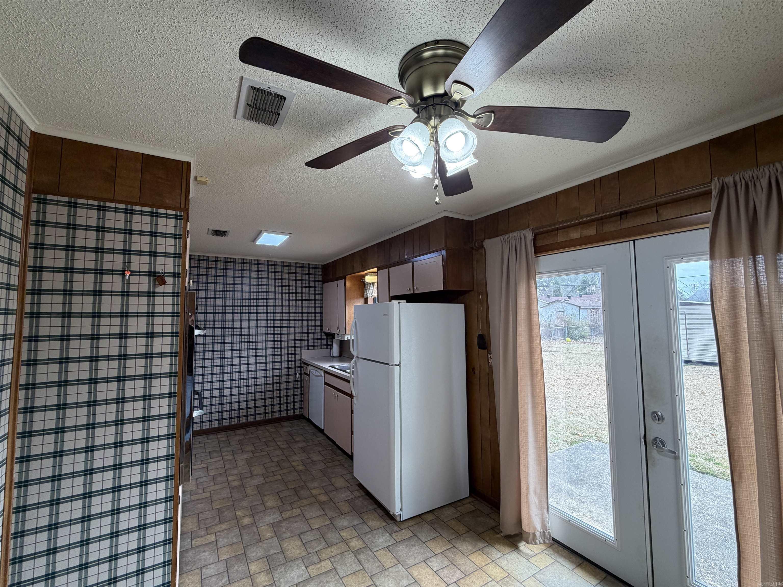 BELMONT - Residential