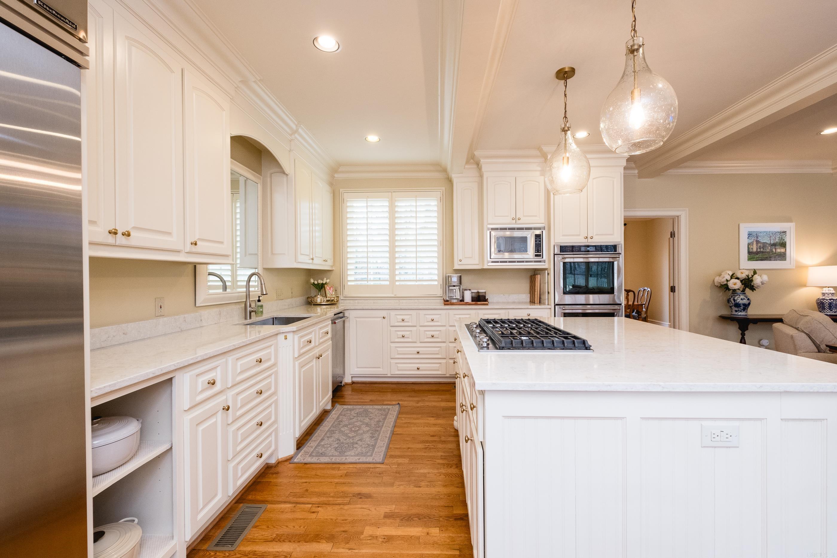 SOMERSETT ESTATES - Residential