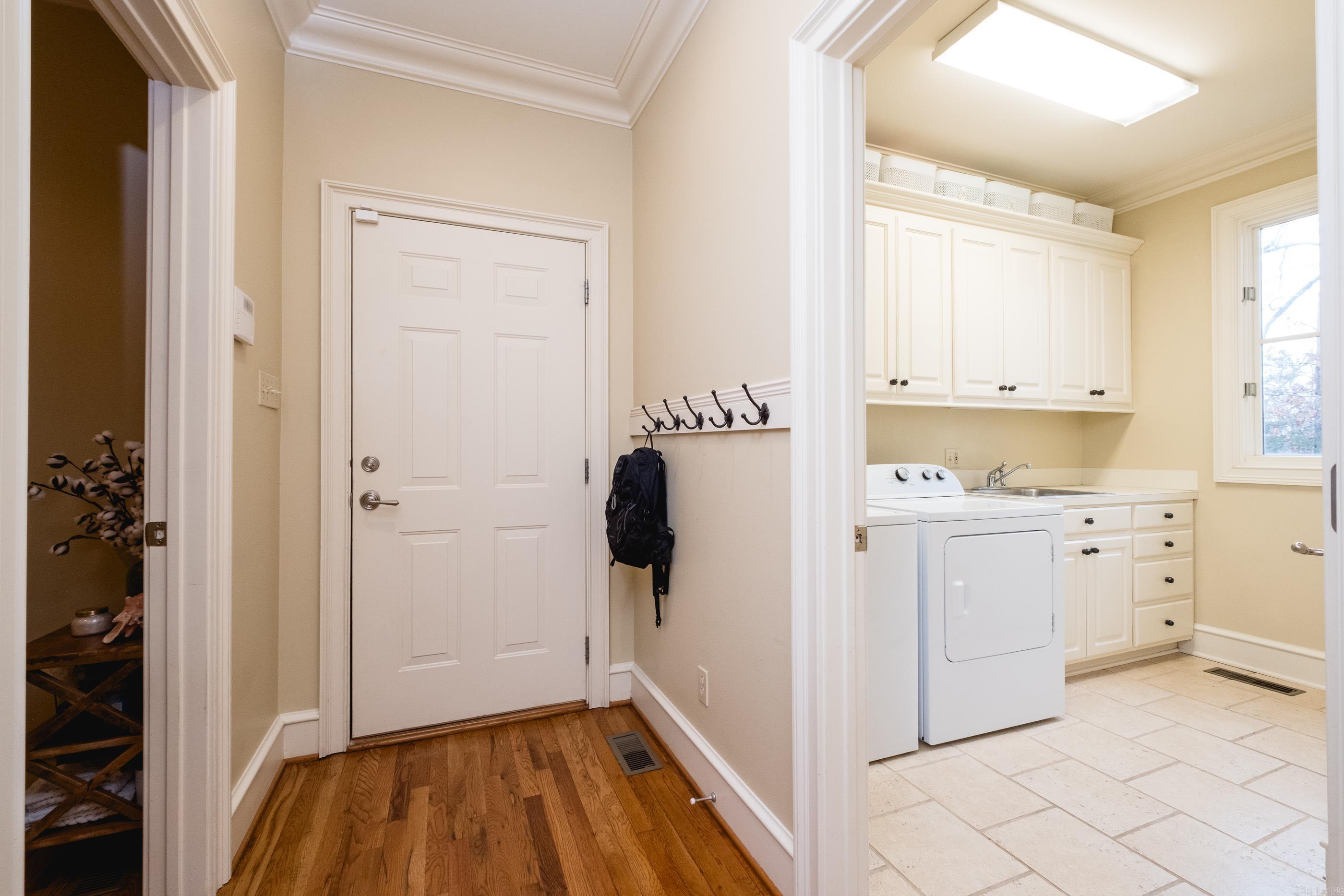 SOMERSETT ESTATES - Residential