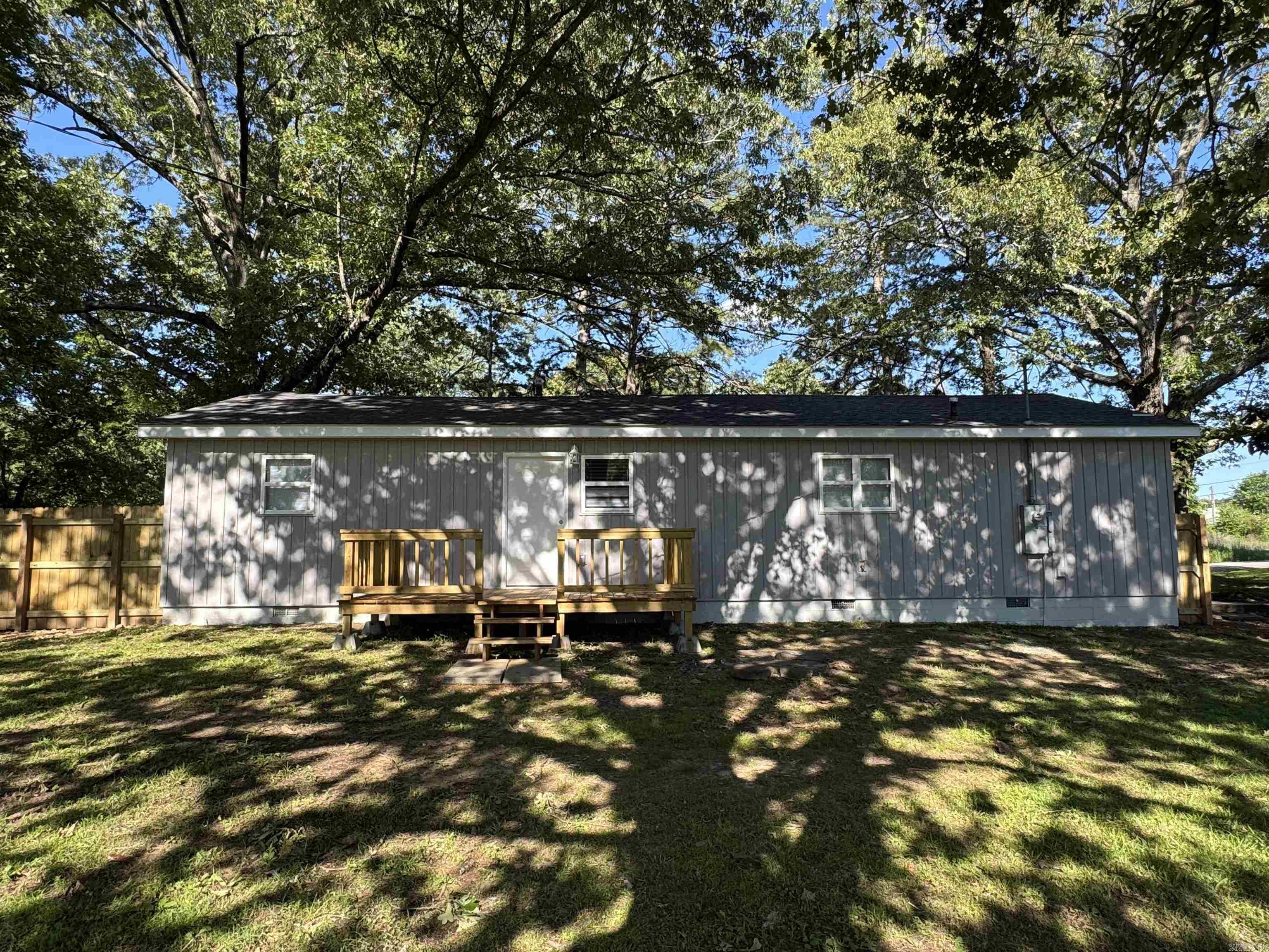 WOODLAND BLUFF - Residential