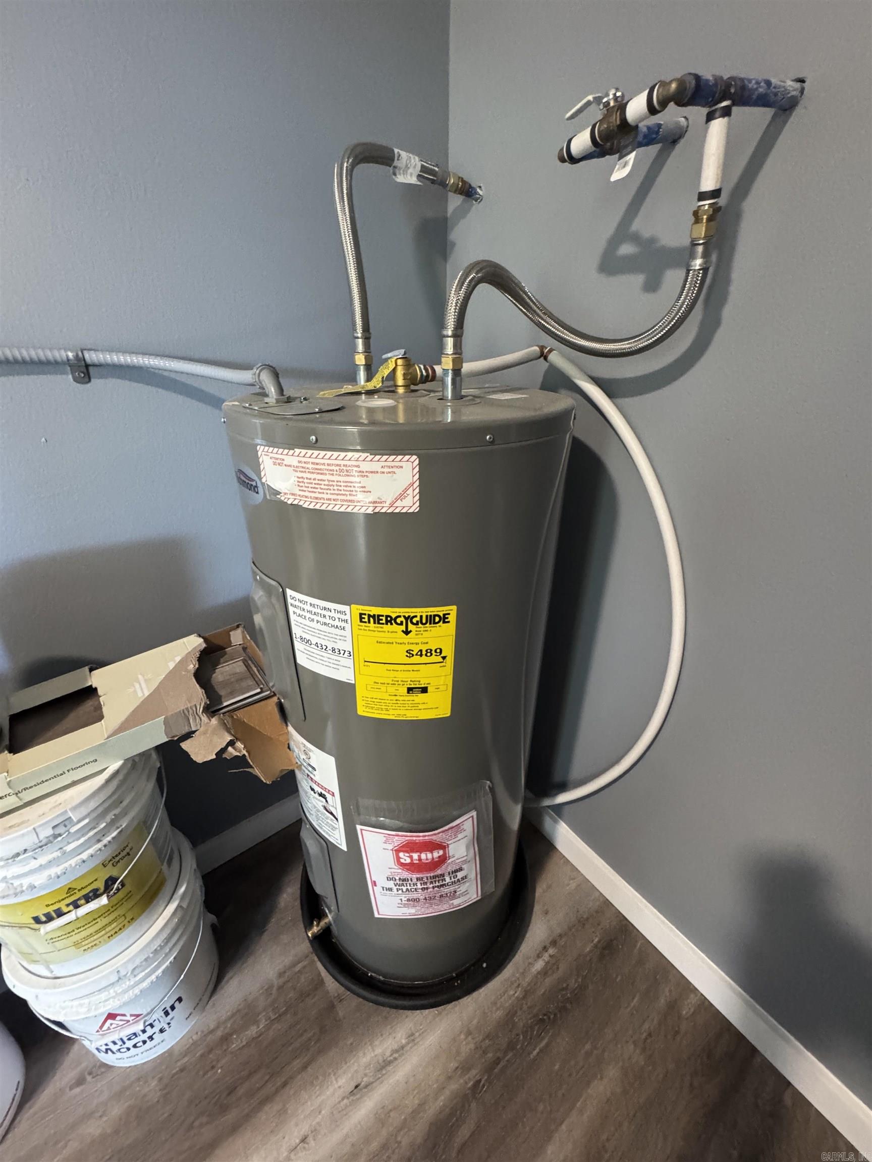 WOODLAND BLUFF - Residential