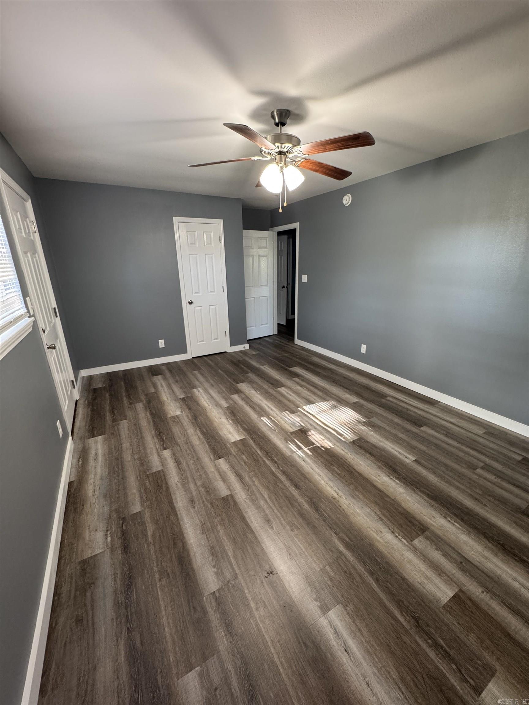 WOODLAND BLUFF - Residential