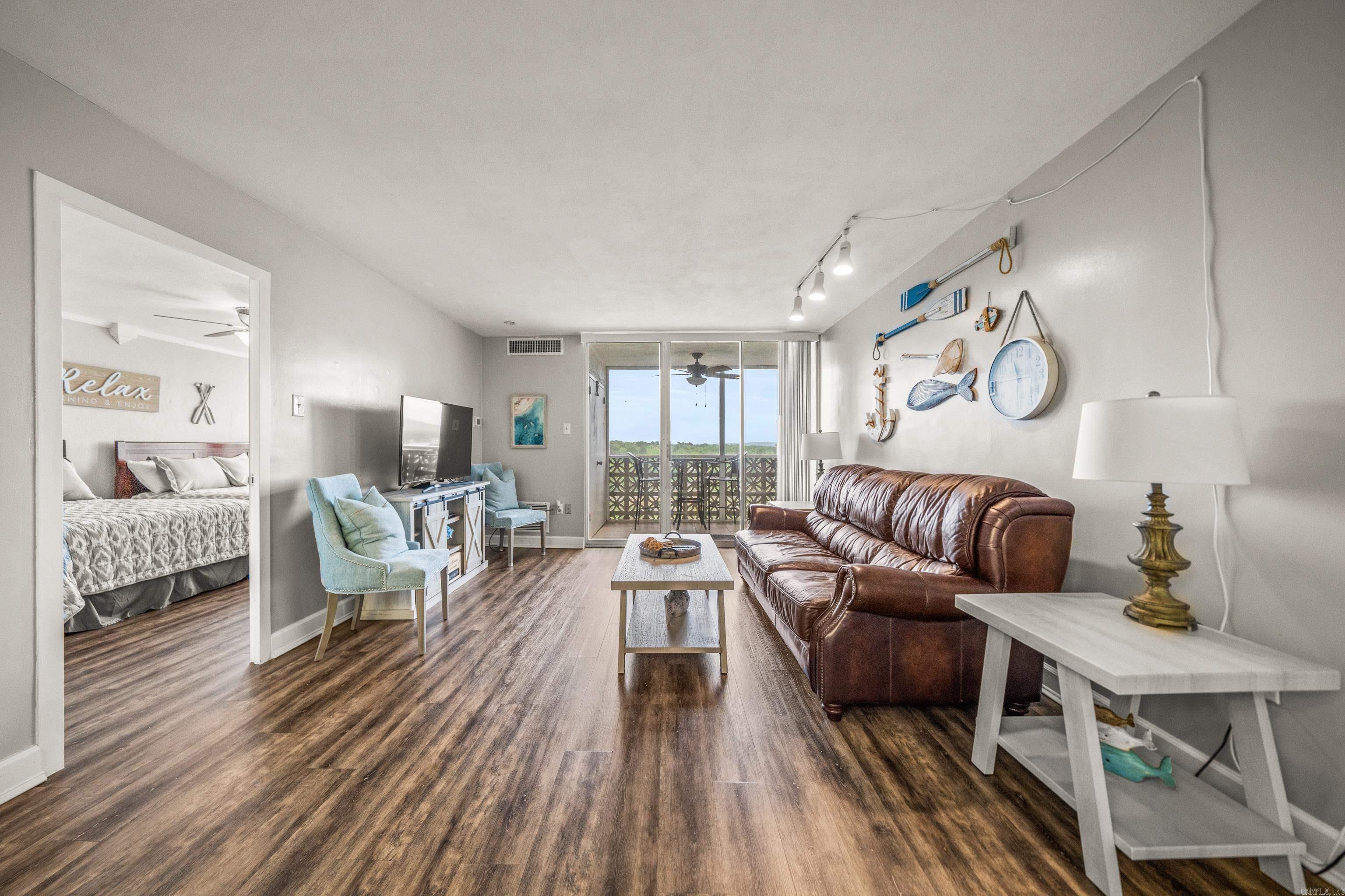 BEACON MANOR HPR - Residential