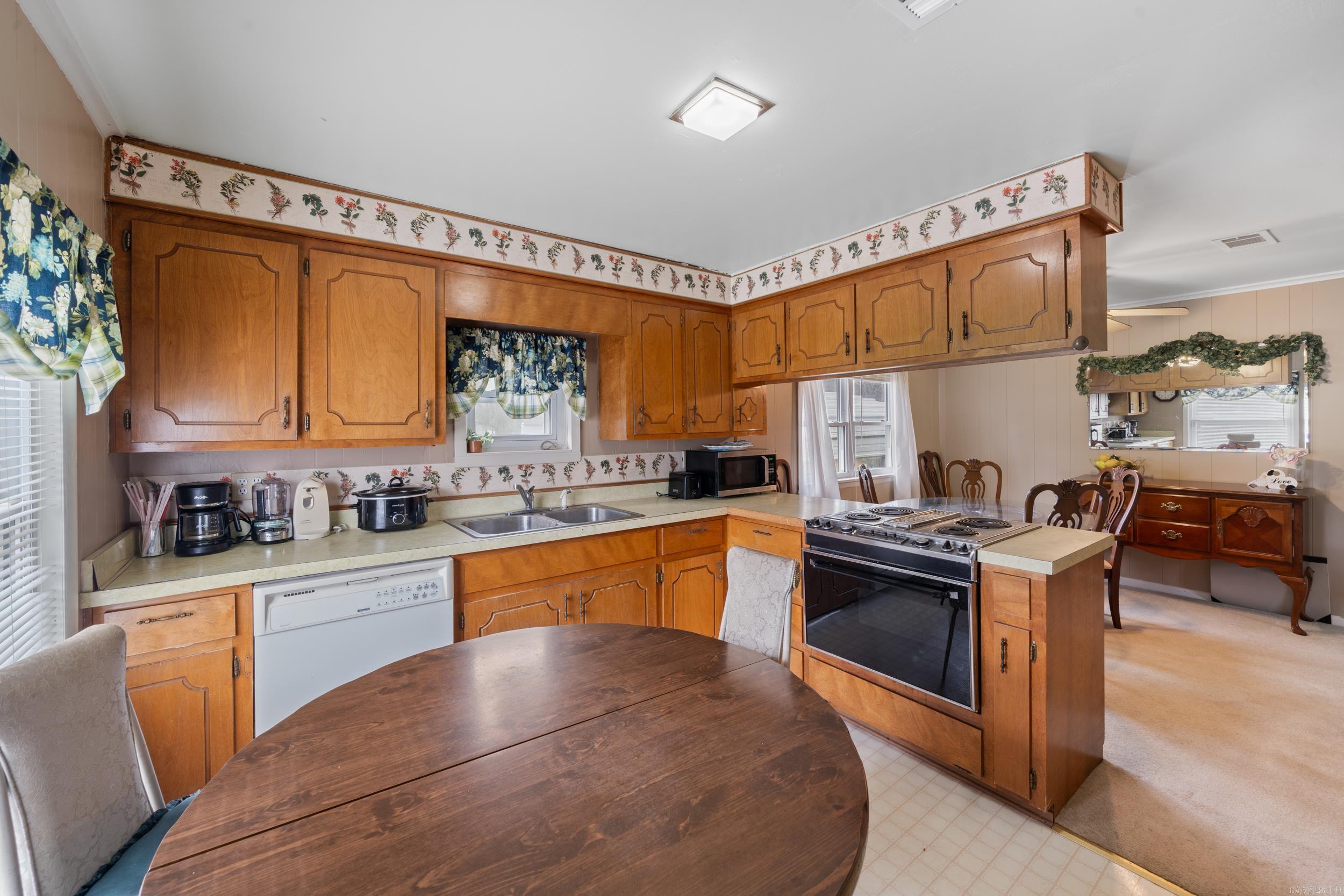 EIGHTH ADDN - Residential