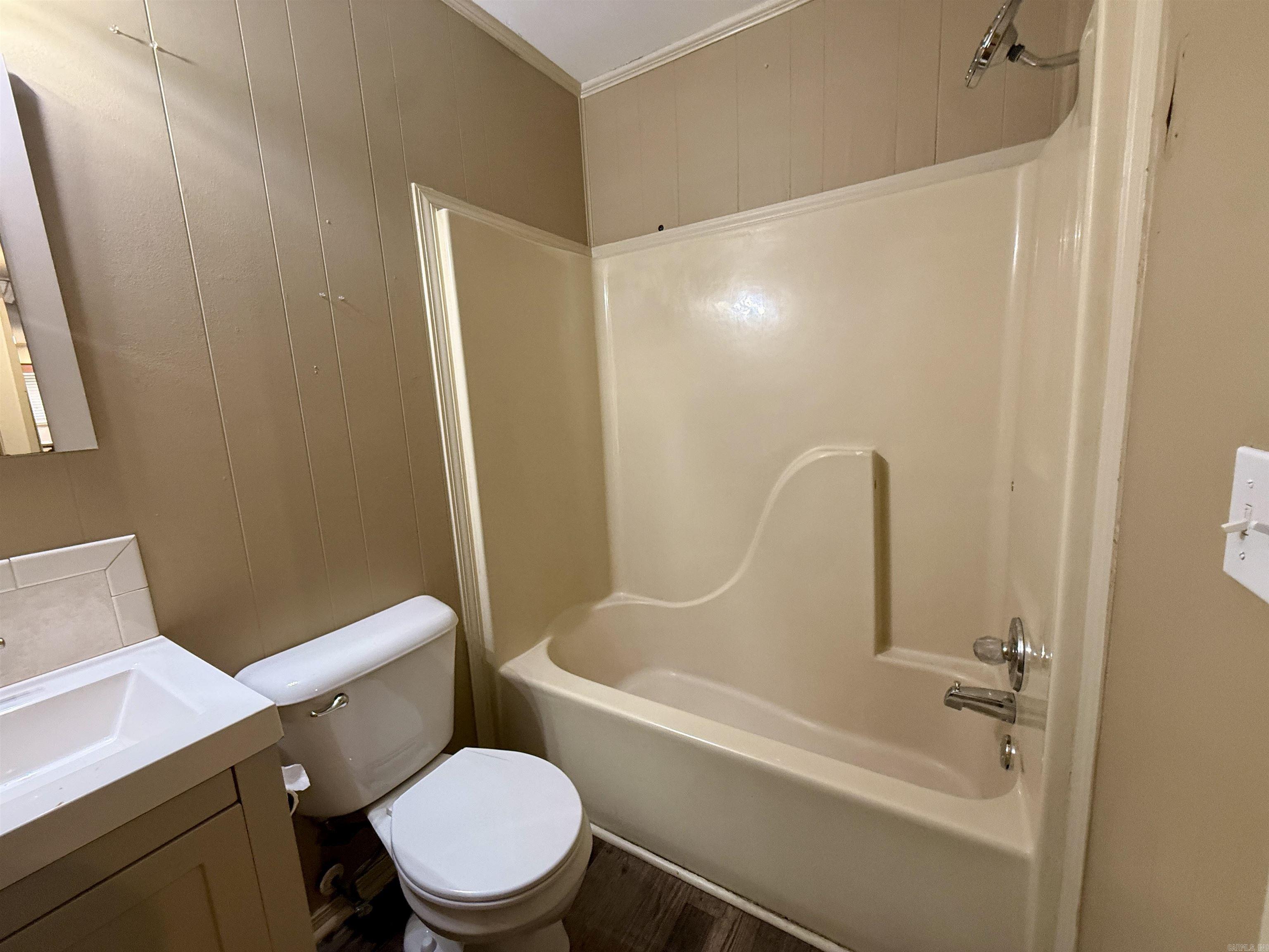 Linwood - Residential Lease