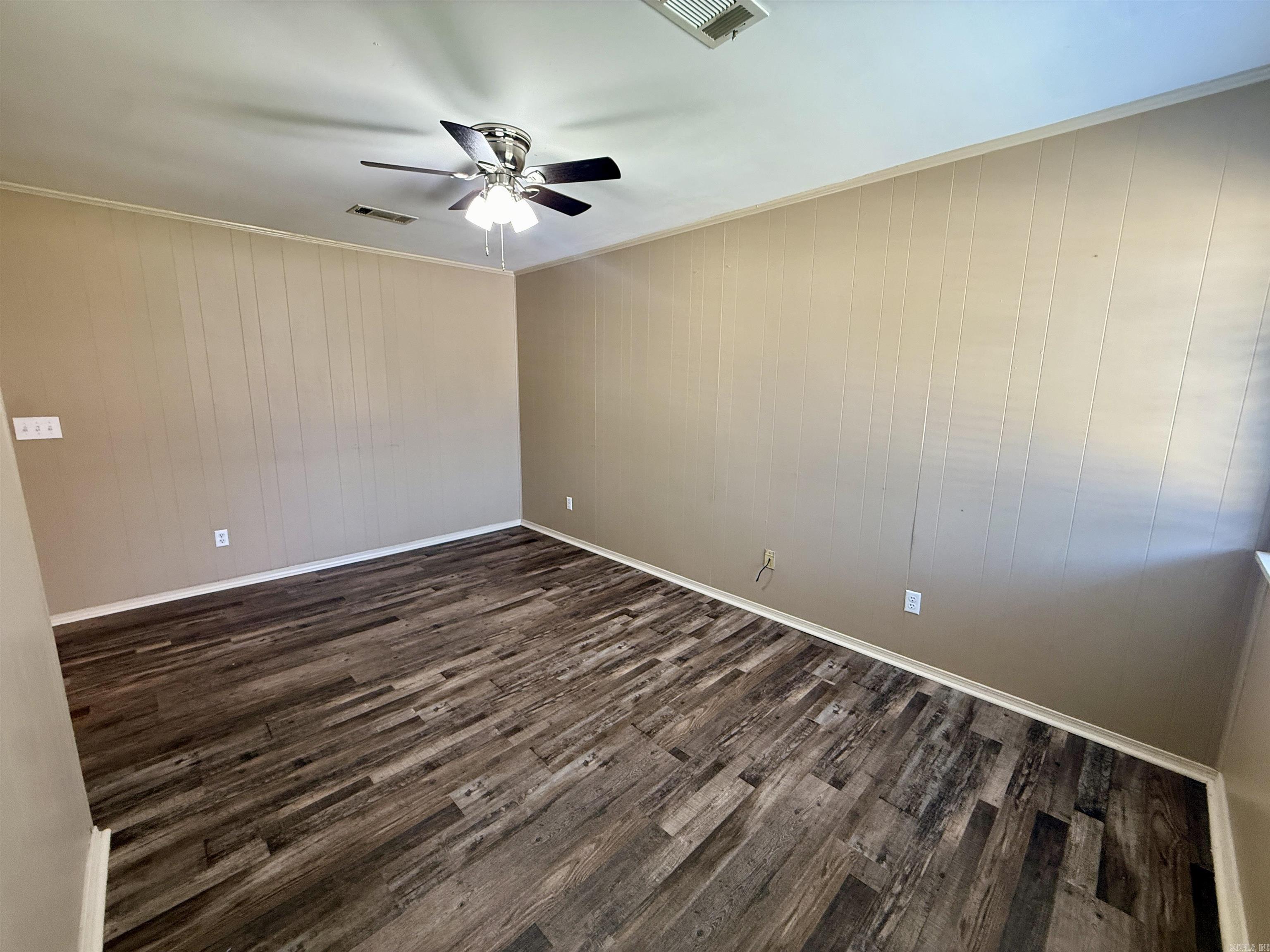 Linwood - Residential Lease