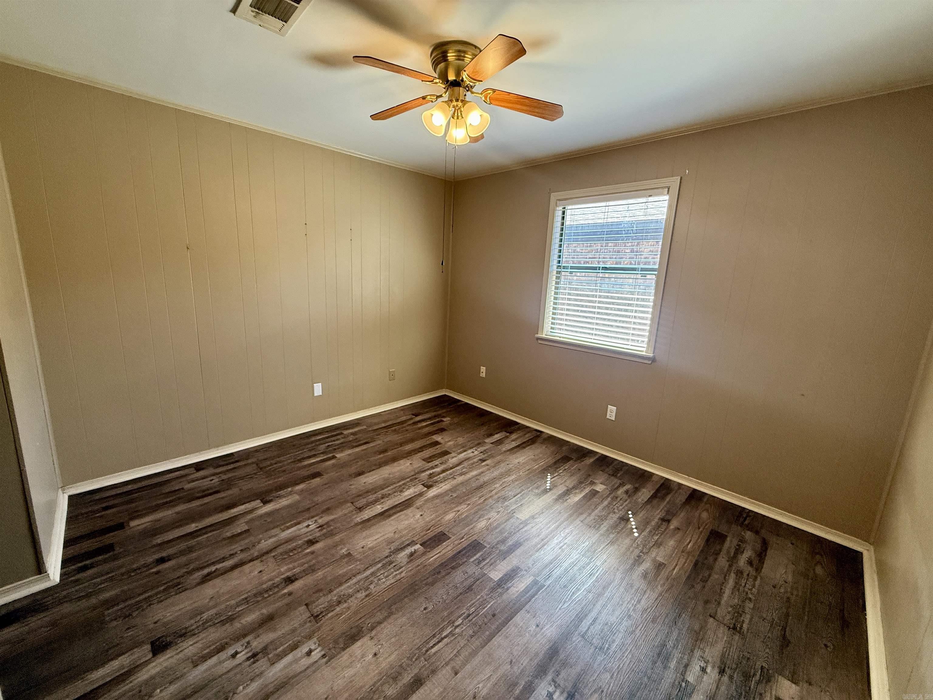 Linwood - Residential Lease