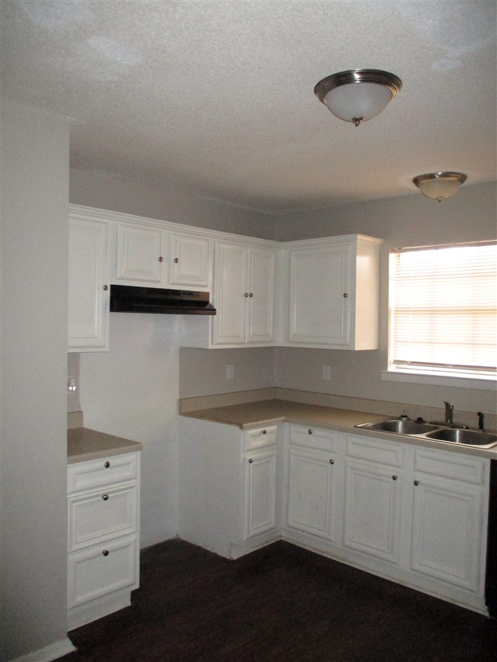 Briarfield - Residential Lease