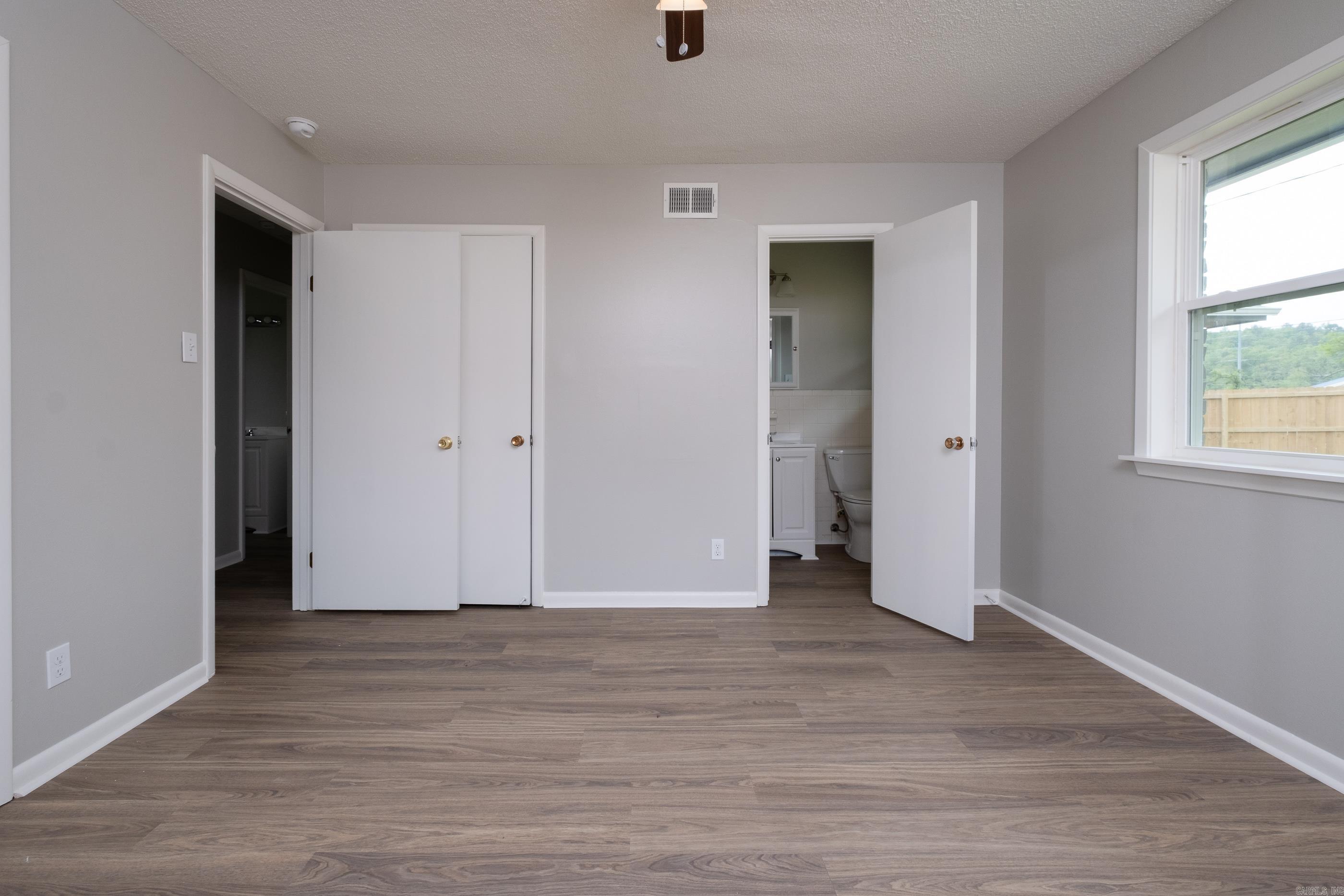 PARK TERRACE - Residential