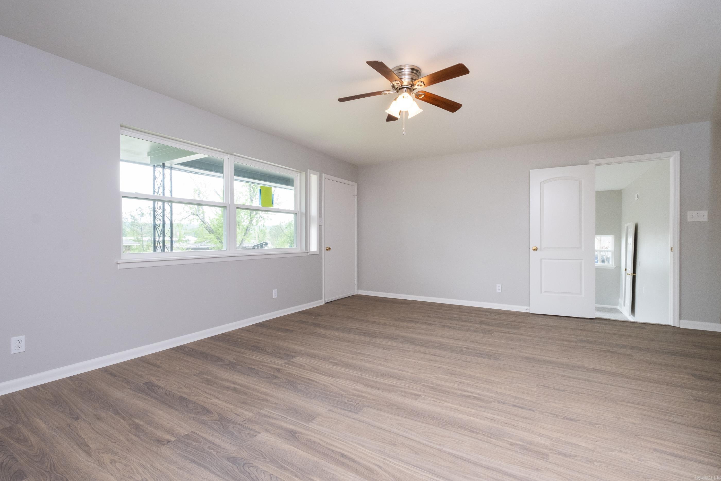 PARK TERRACE - Residential