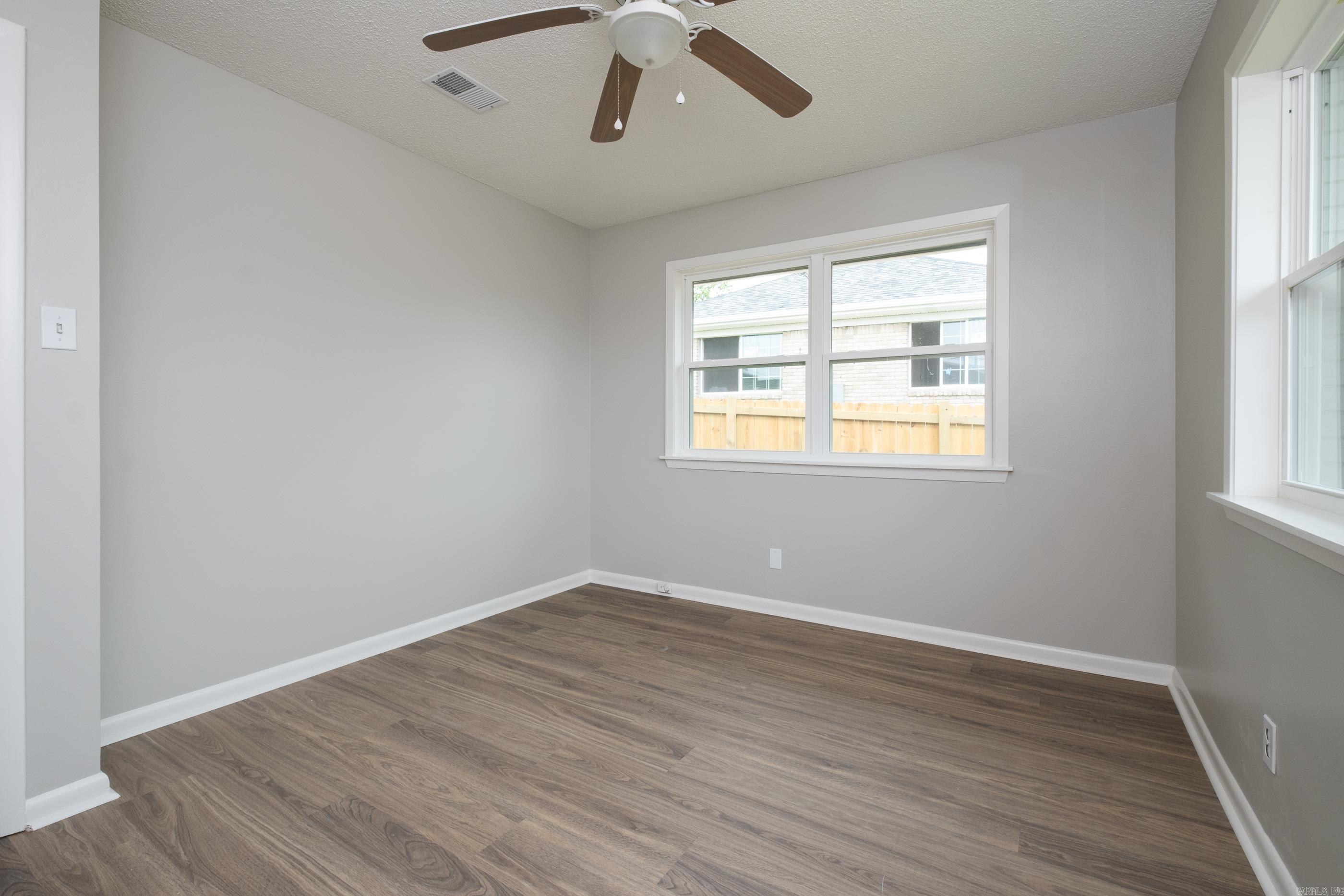 PARK TERRACE - Residential