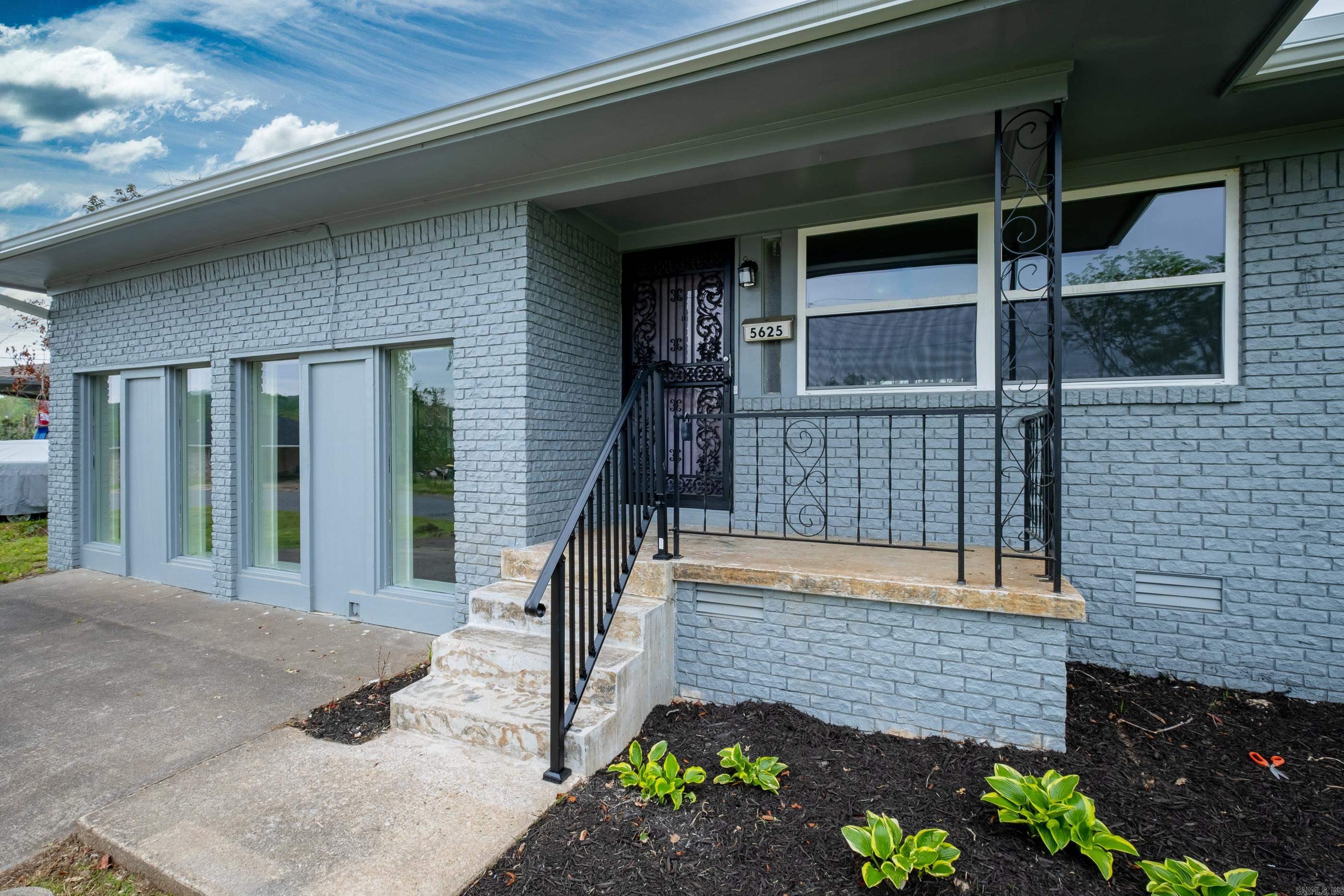 PARK TERRACE - Residential