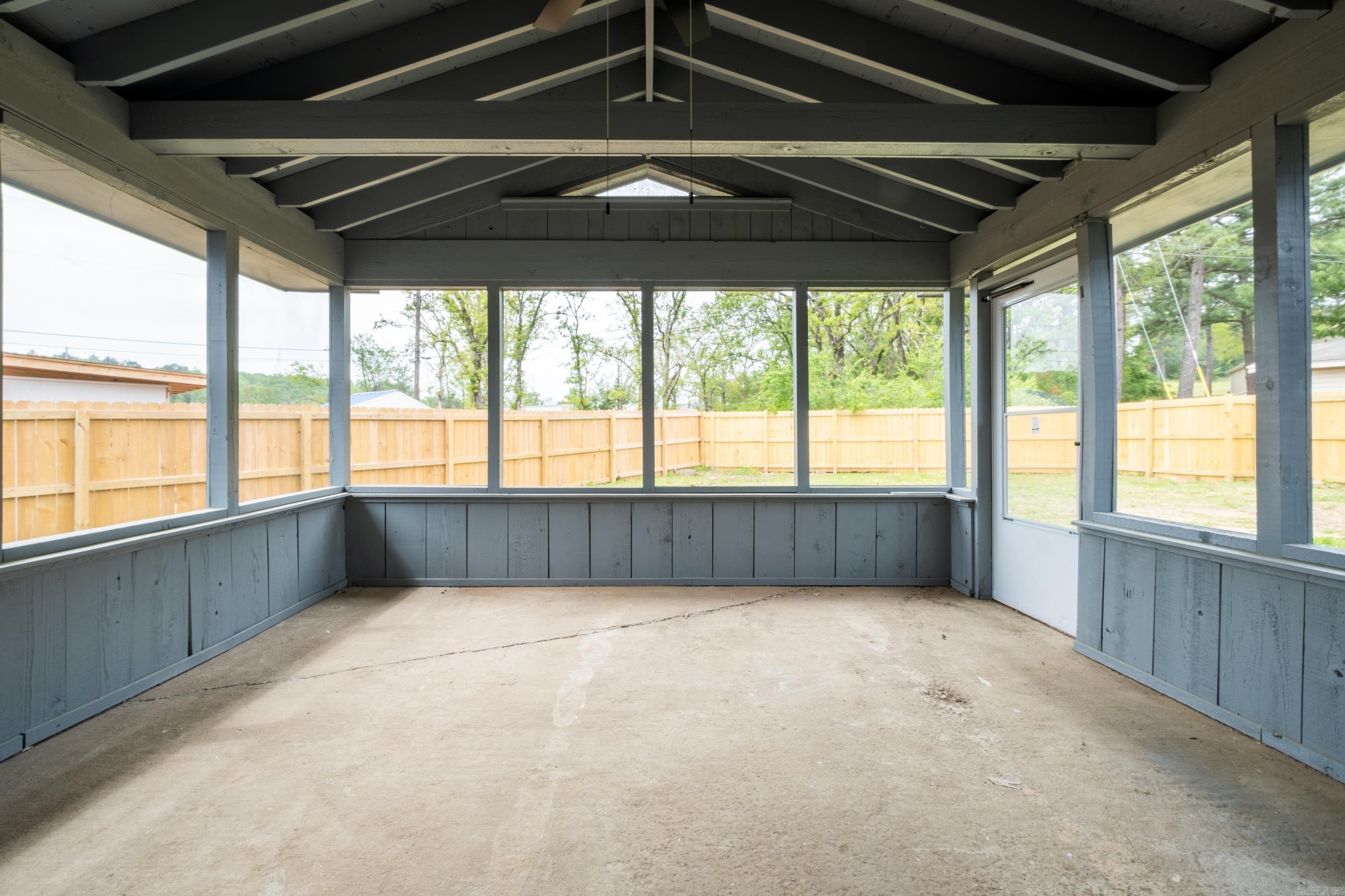 PARK TERRACE - Residential