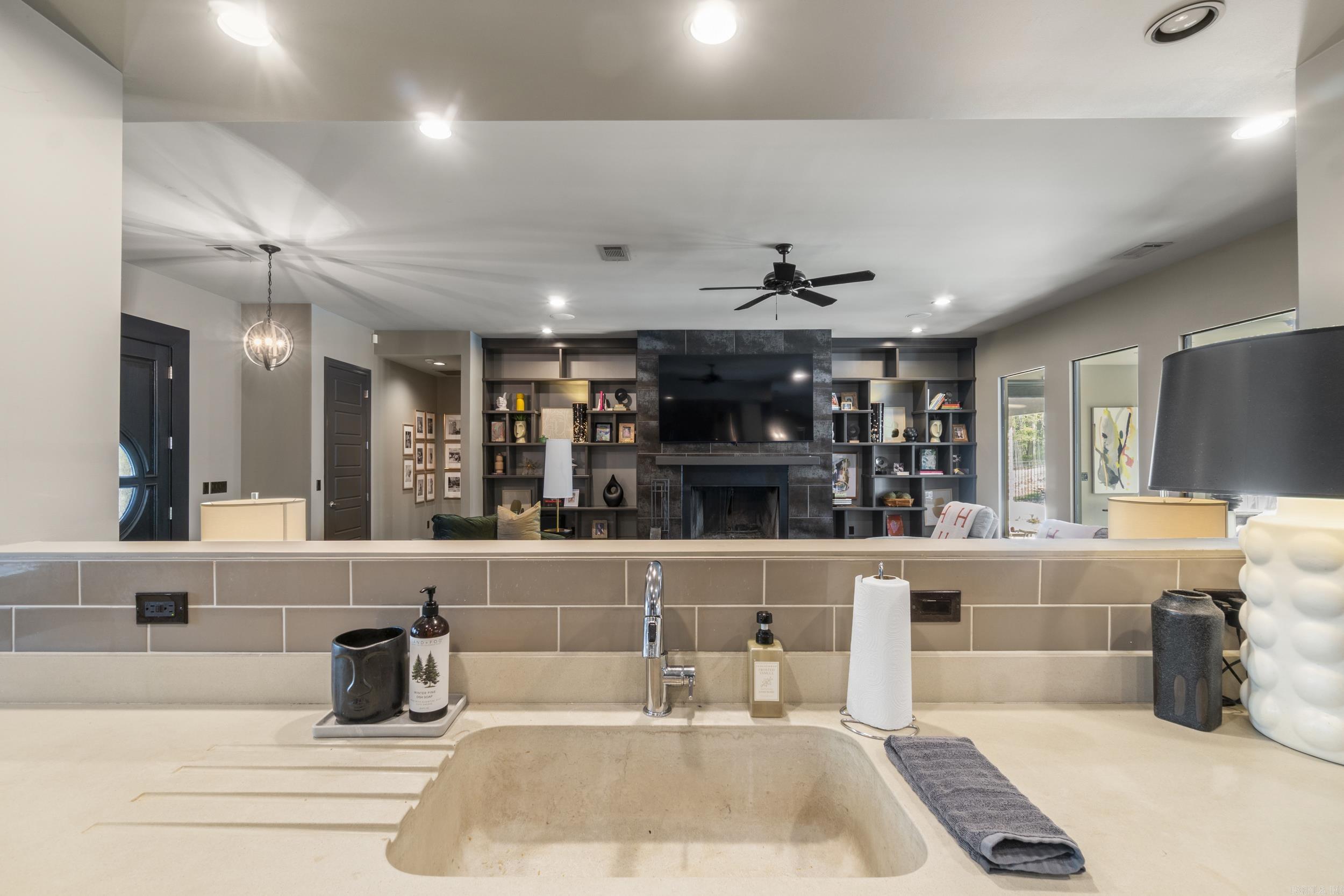 WALLACE ELDRIDGE ADDITION - Residential