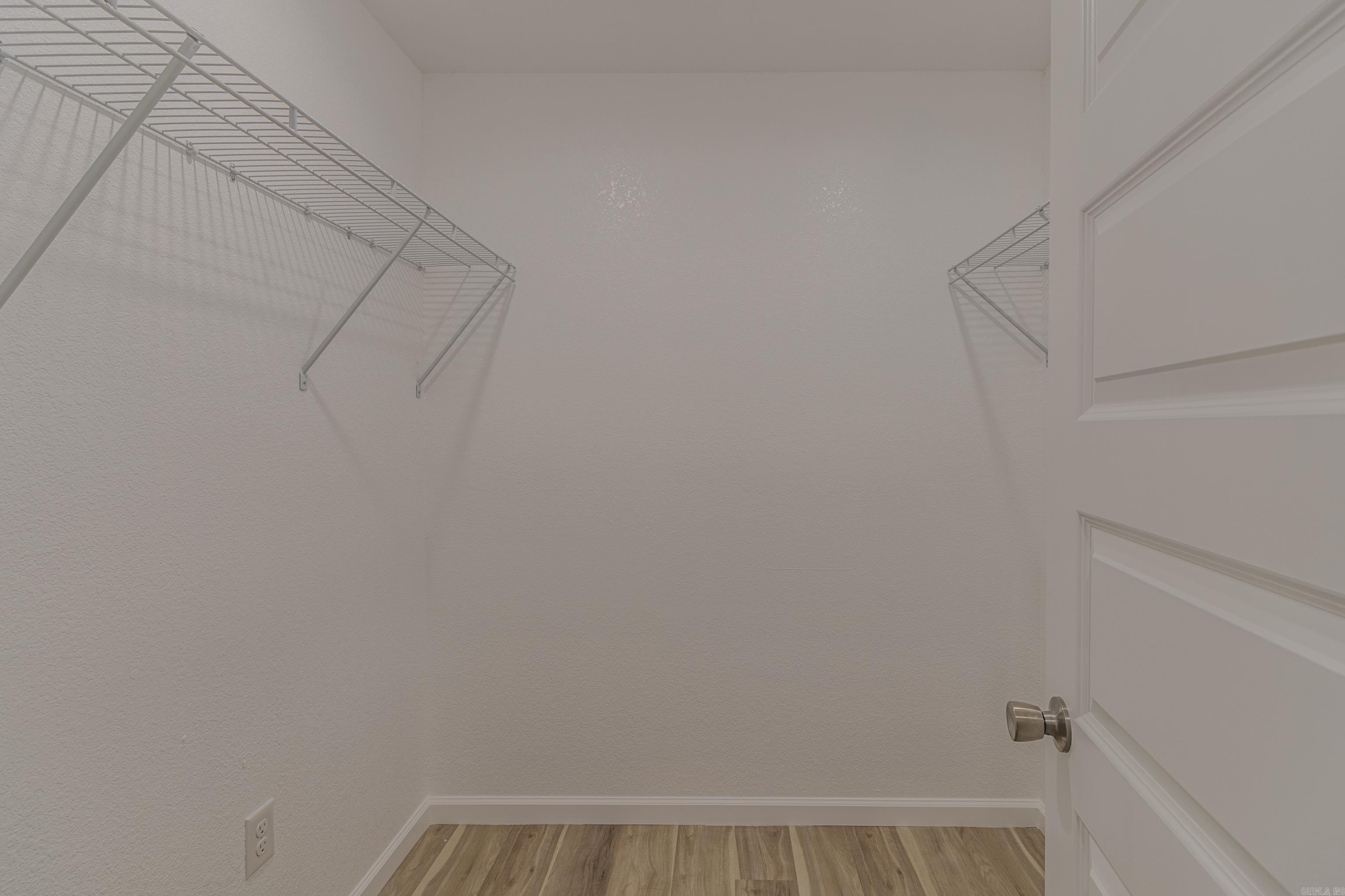 BENONI HARRIS - Residential