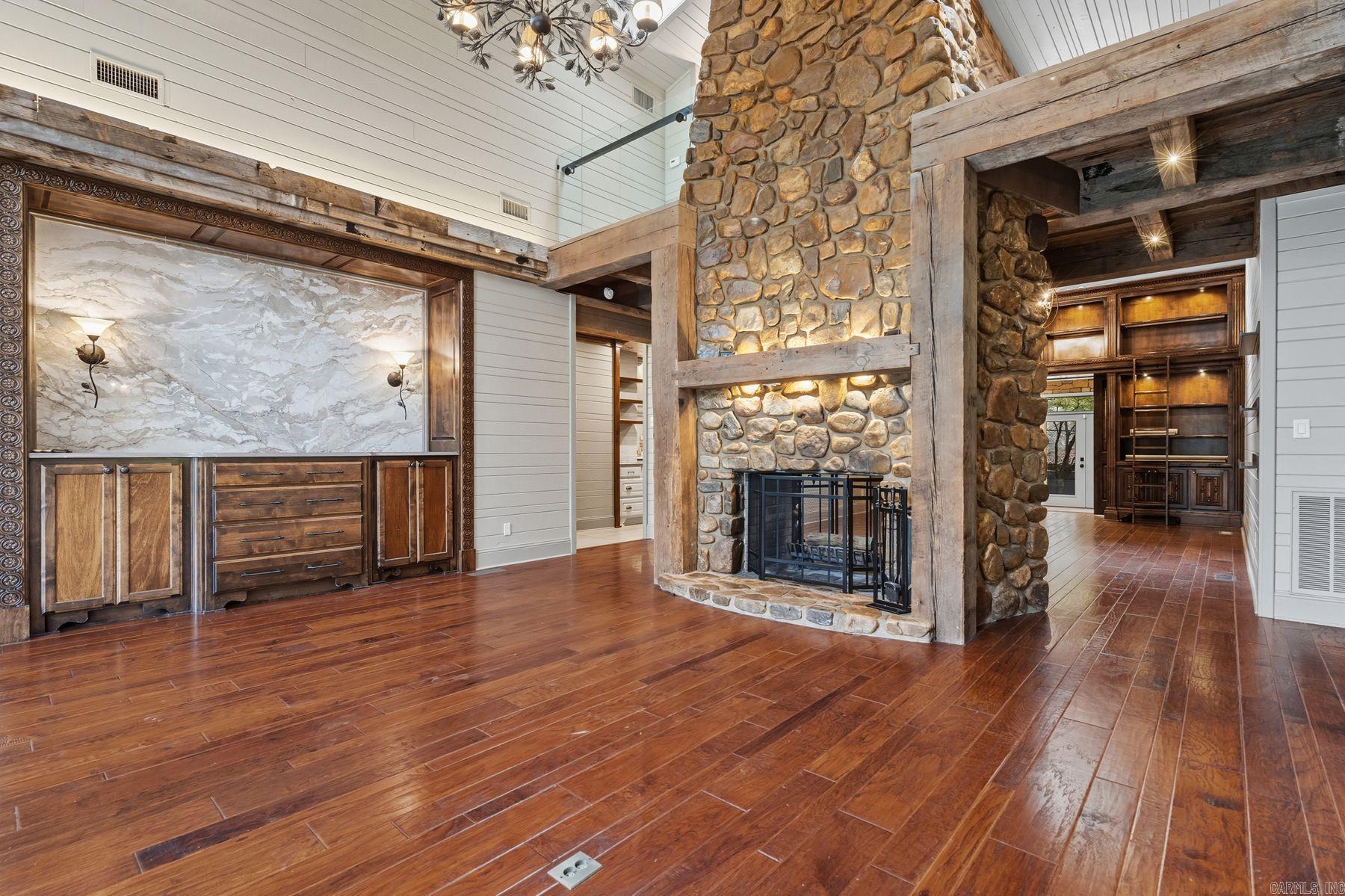 HSR BLK - Residential