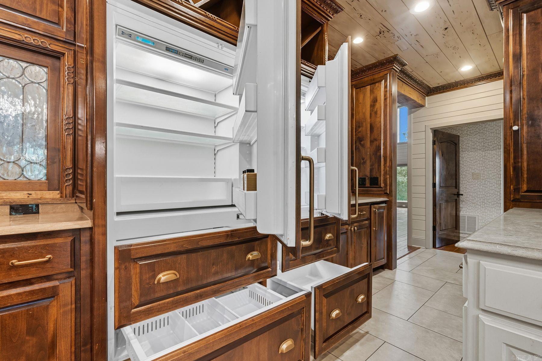 HSR BLK - Residential