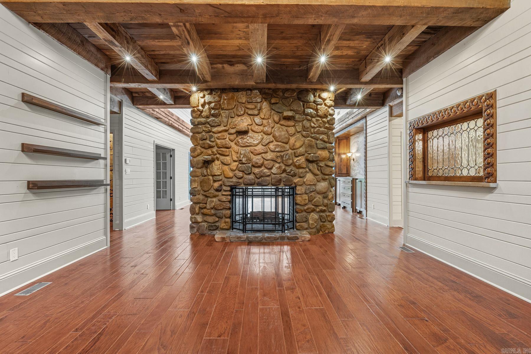 HSR BLK - Residential