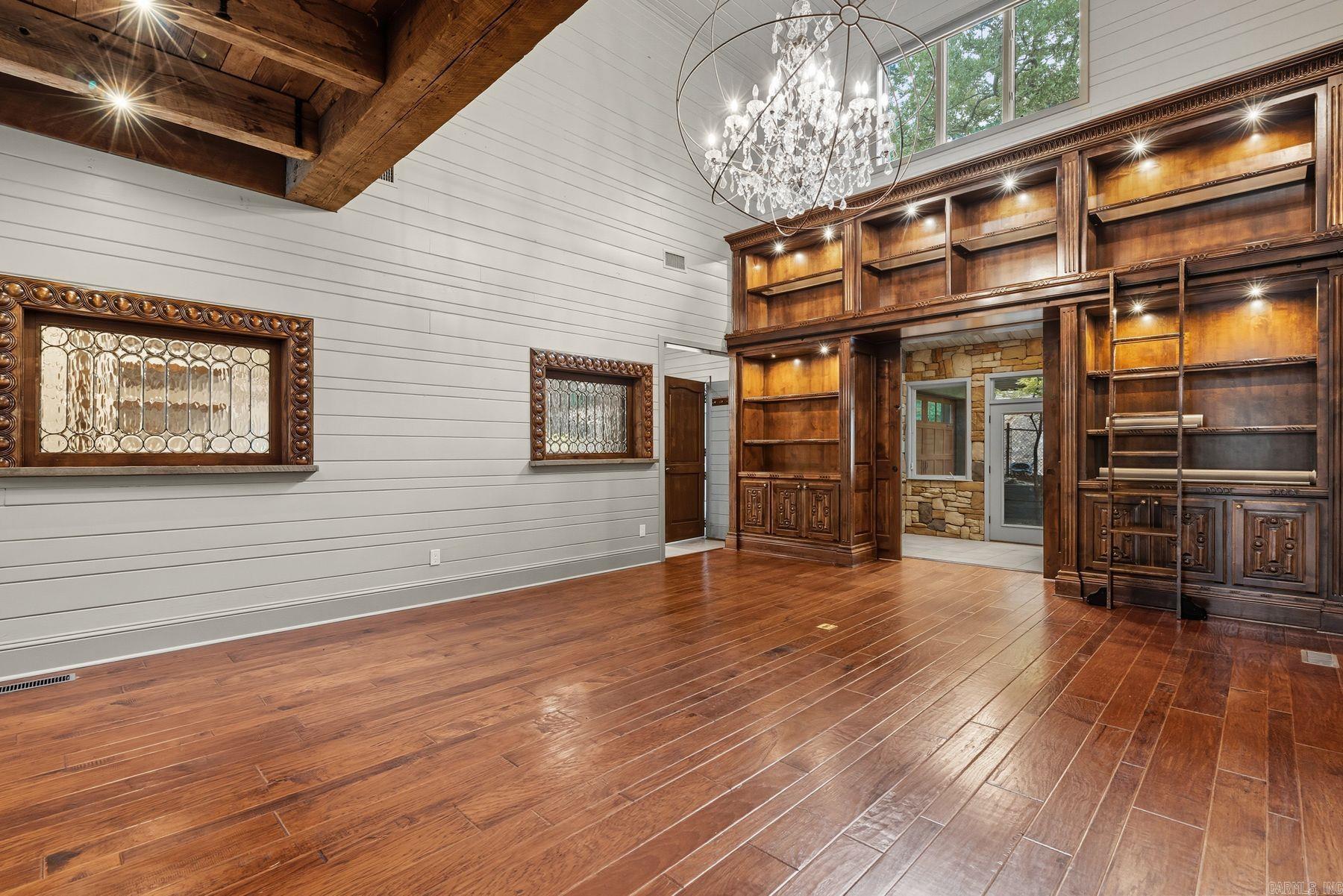 HSR BLK - Residential