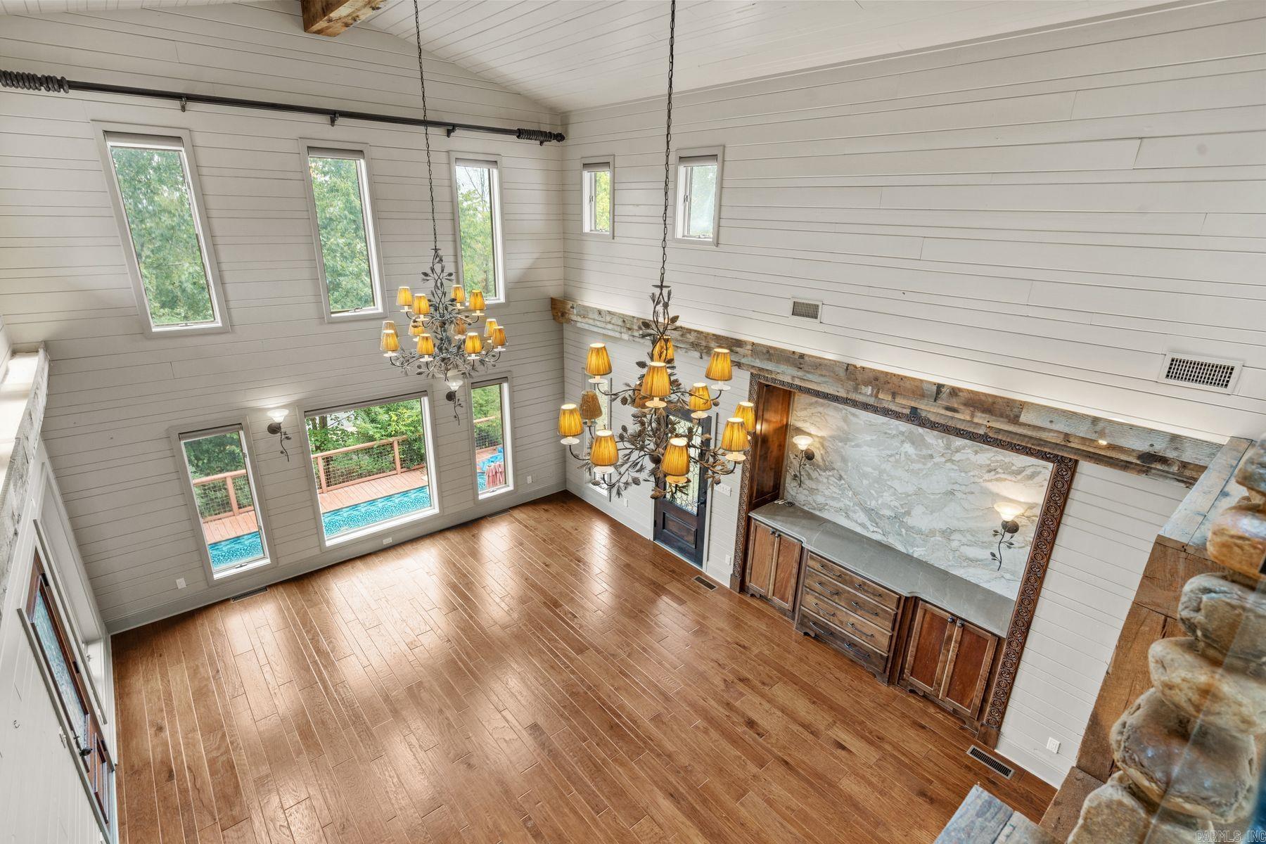 HSR BLK - Residential