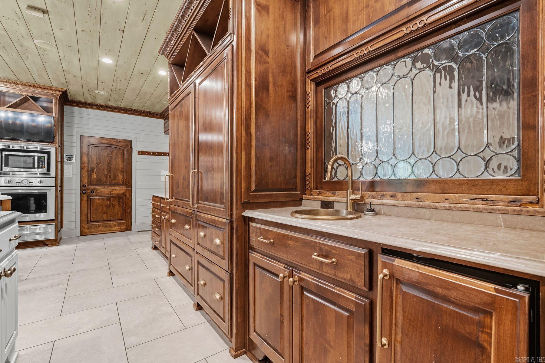 HSR BLK - Residential