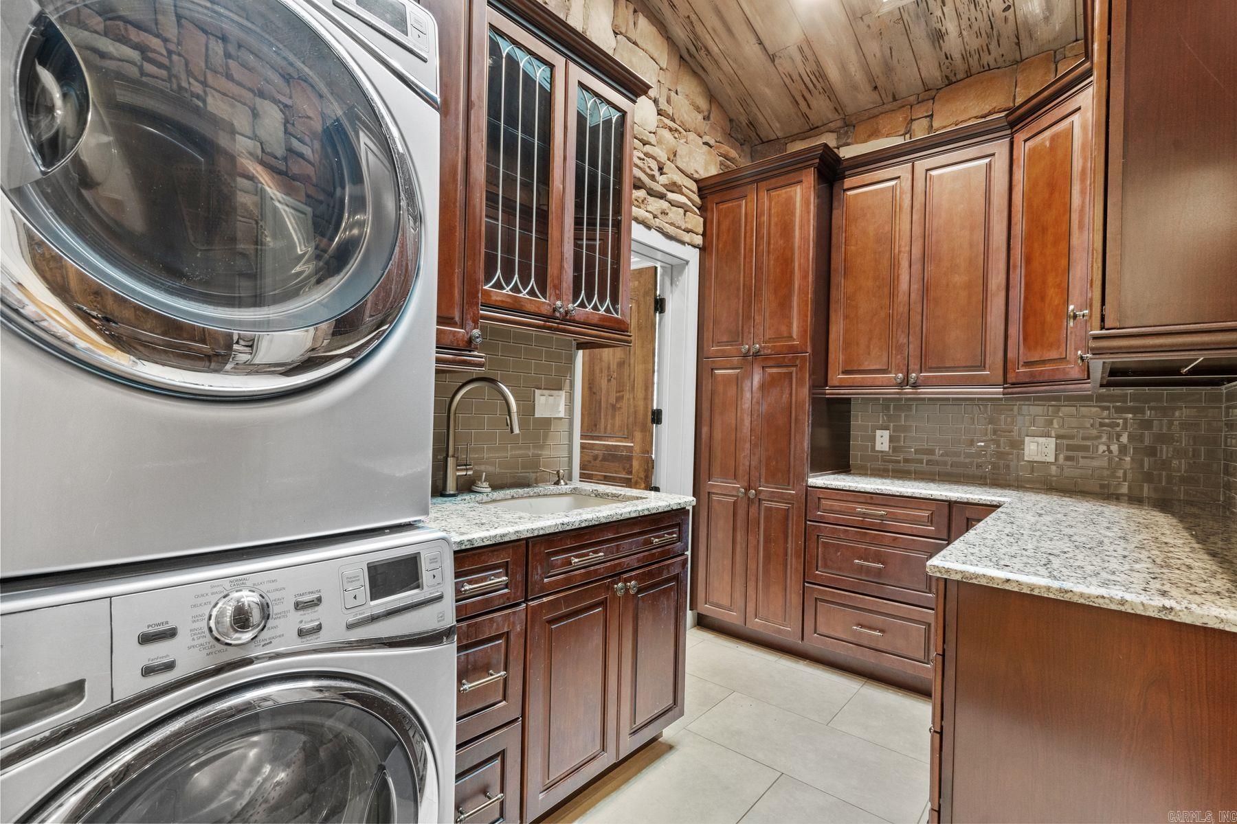 HSR BLK - Residential