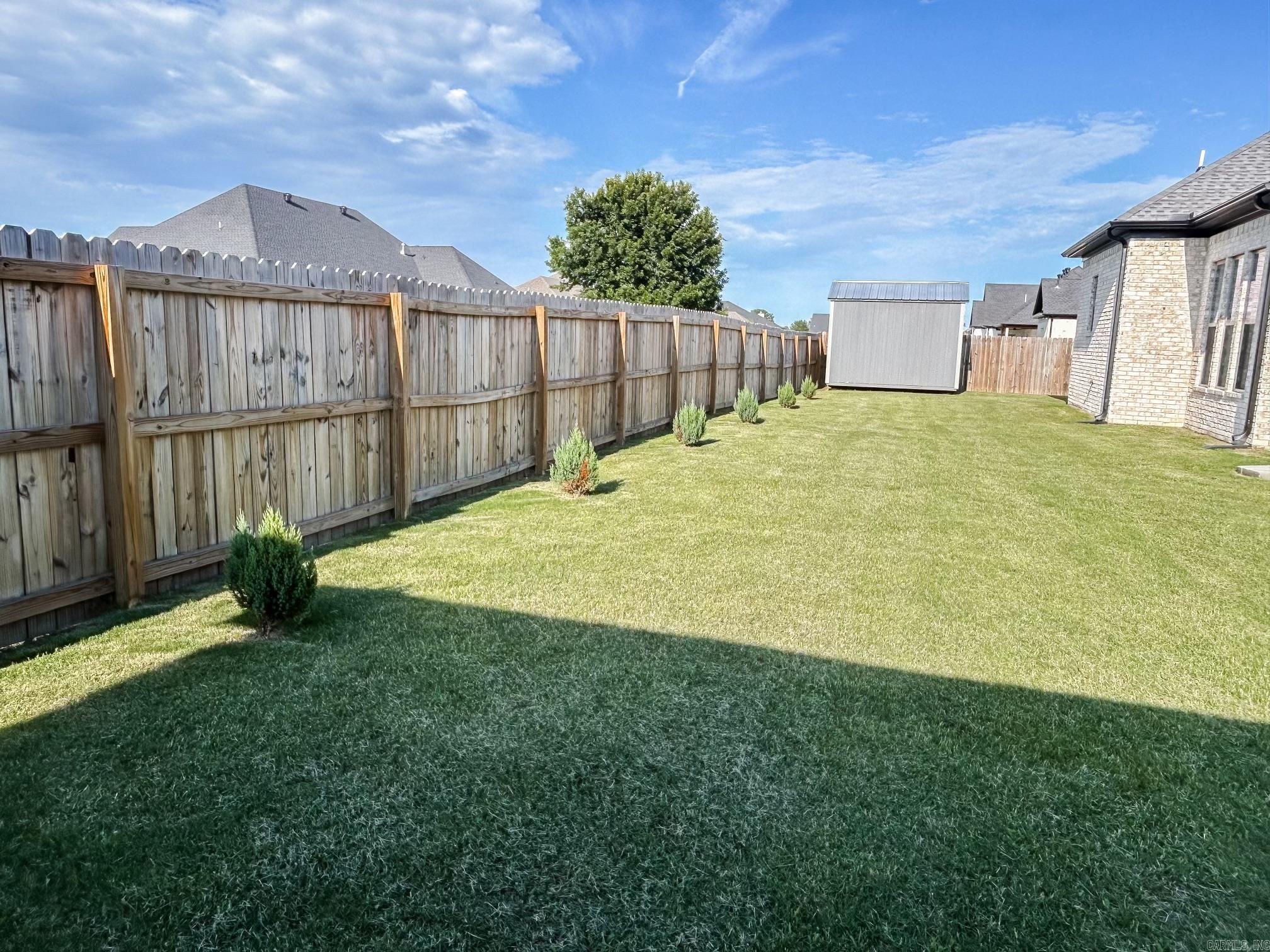 QUAIL HOLLOW - Residential