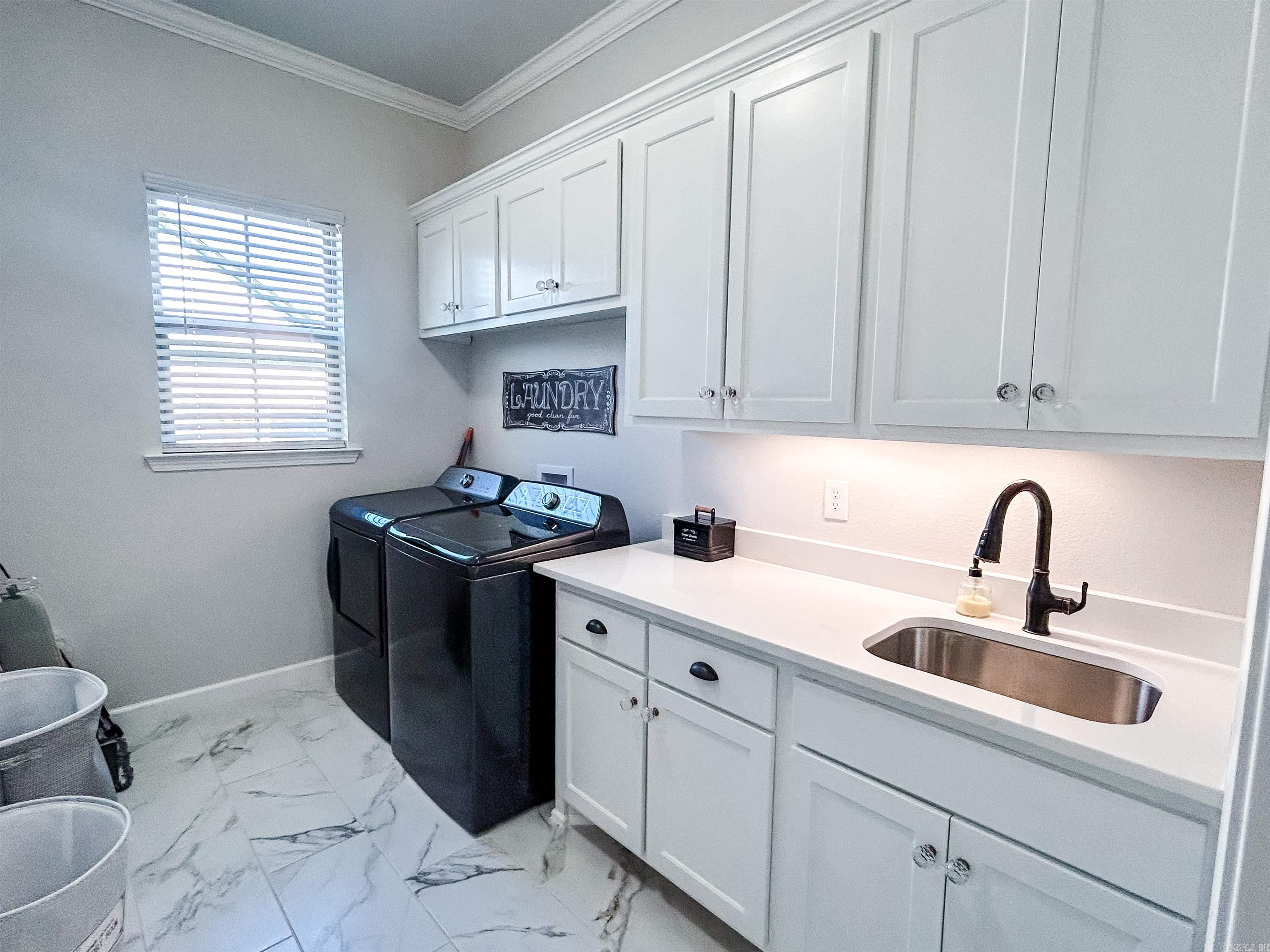 QUAIL HOLLOW - Residential