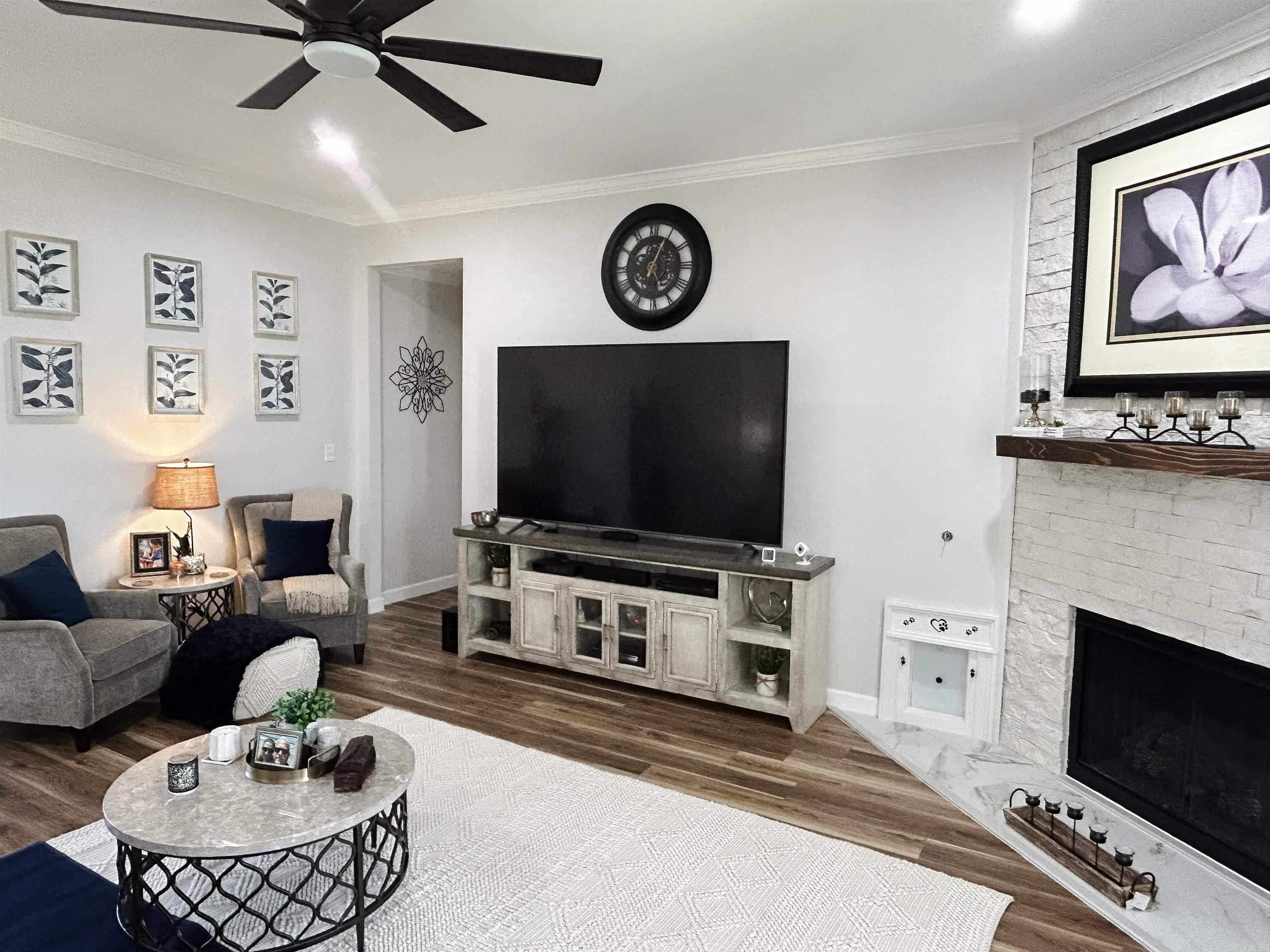 QUAIL HOLLOW - Residential