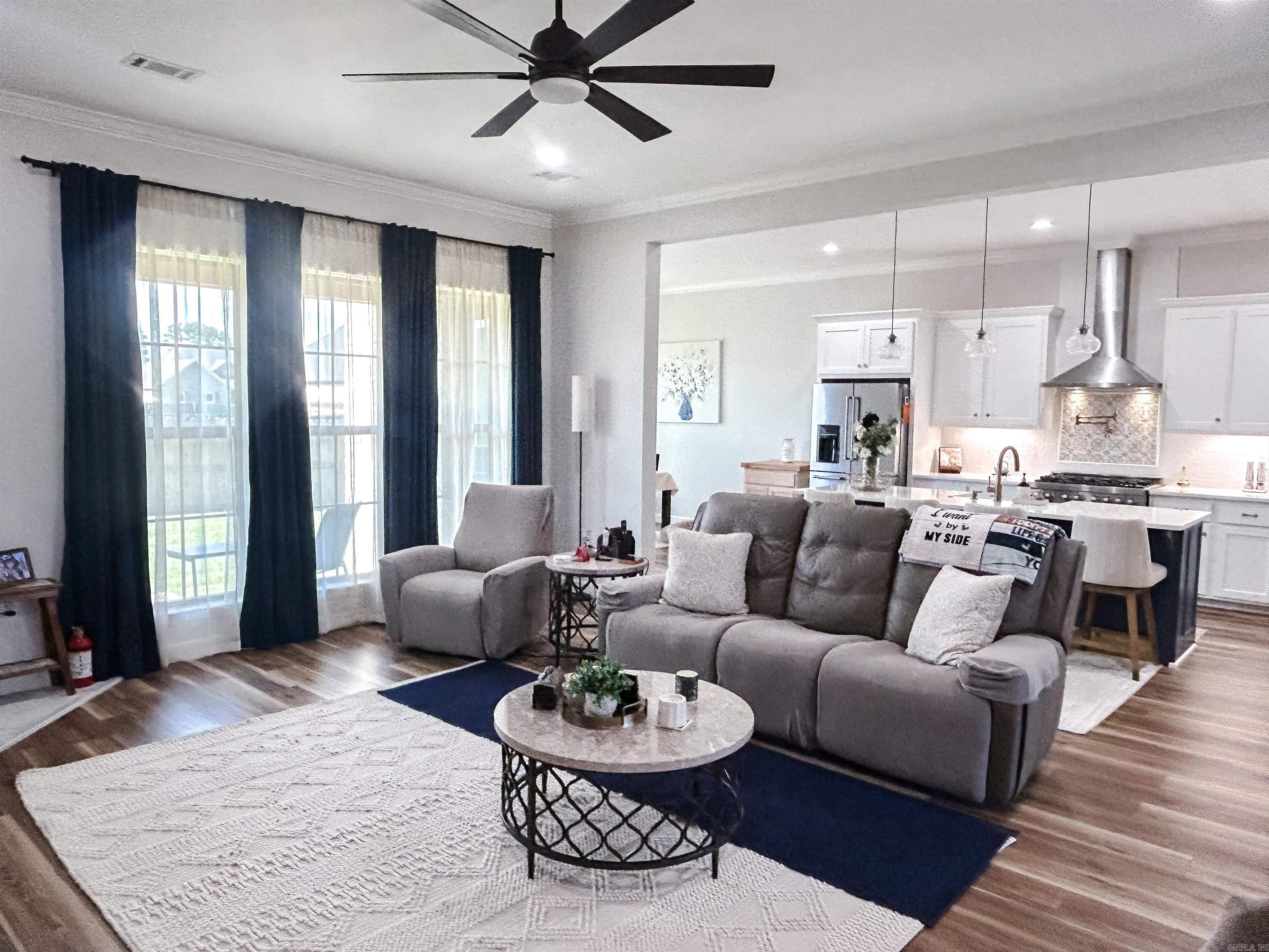 QUAIL HOLLOW - Residential