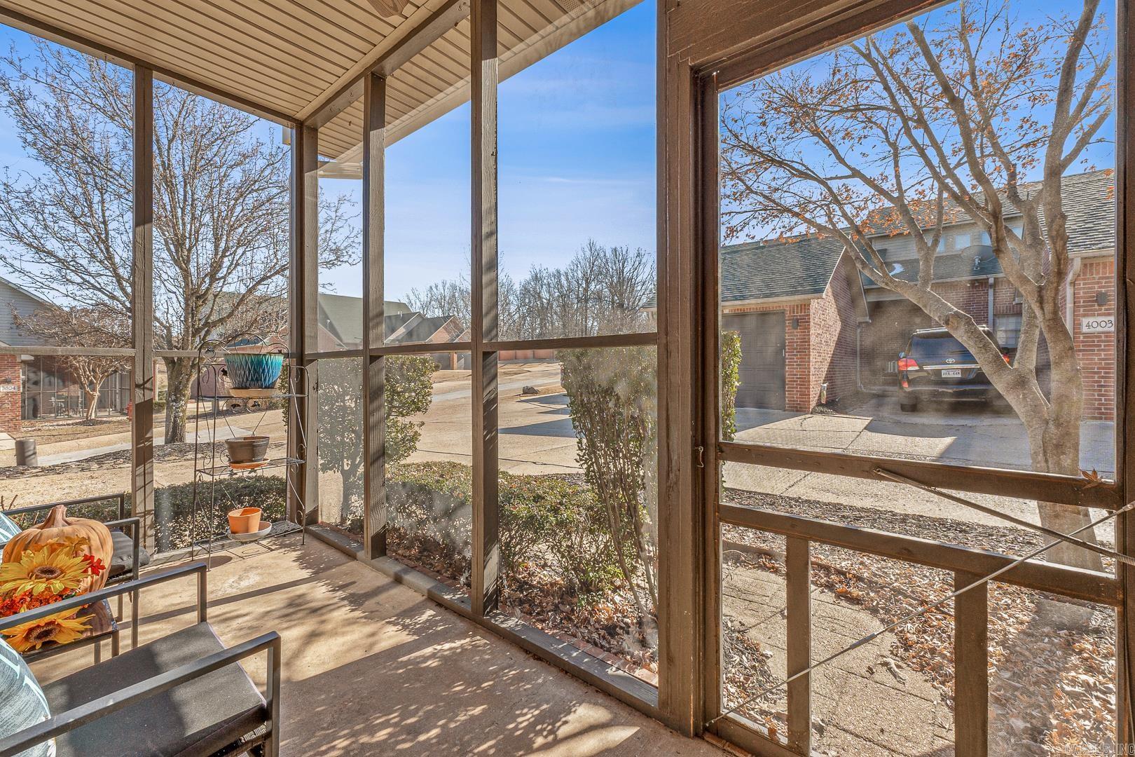 Ridgepointe - Residential