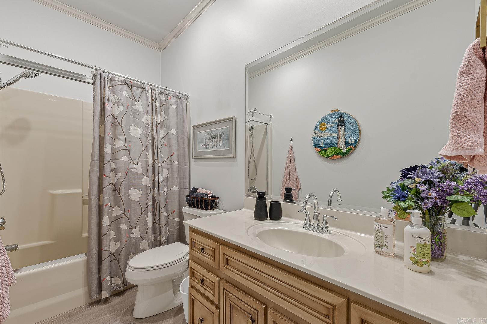 Ridgepointe - Residential