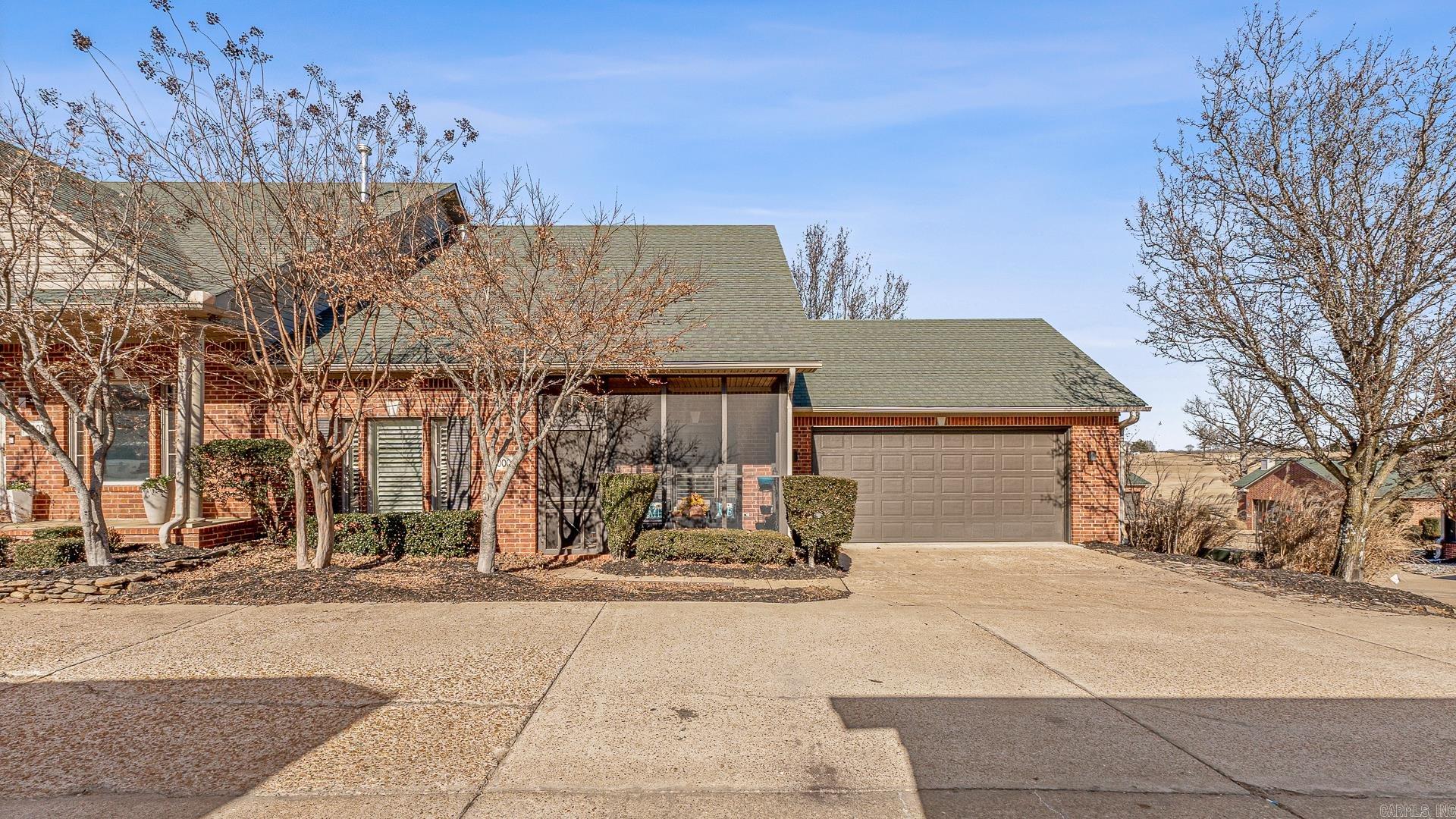 Ridgepointe - Residential