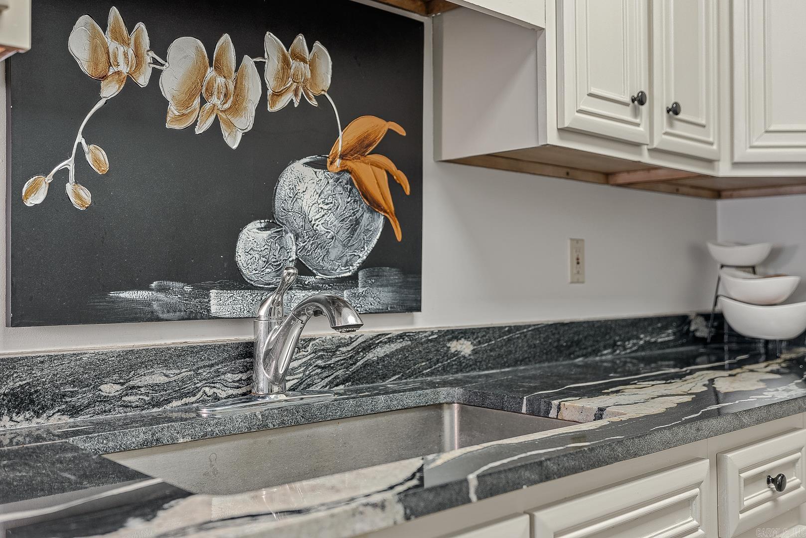 Ridgepointe - Residential